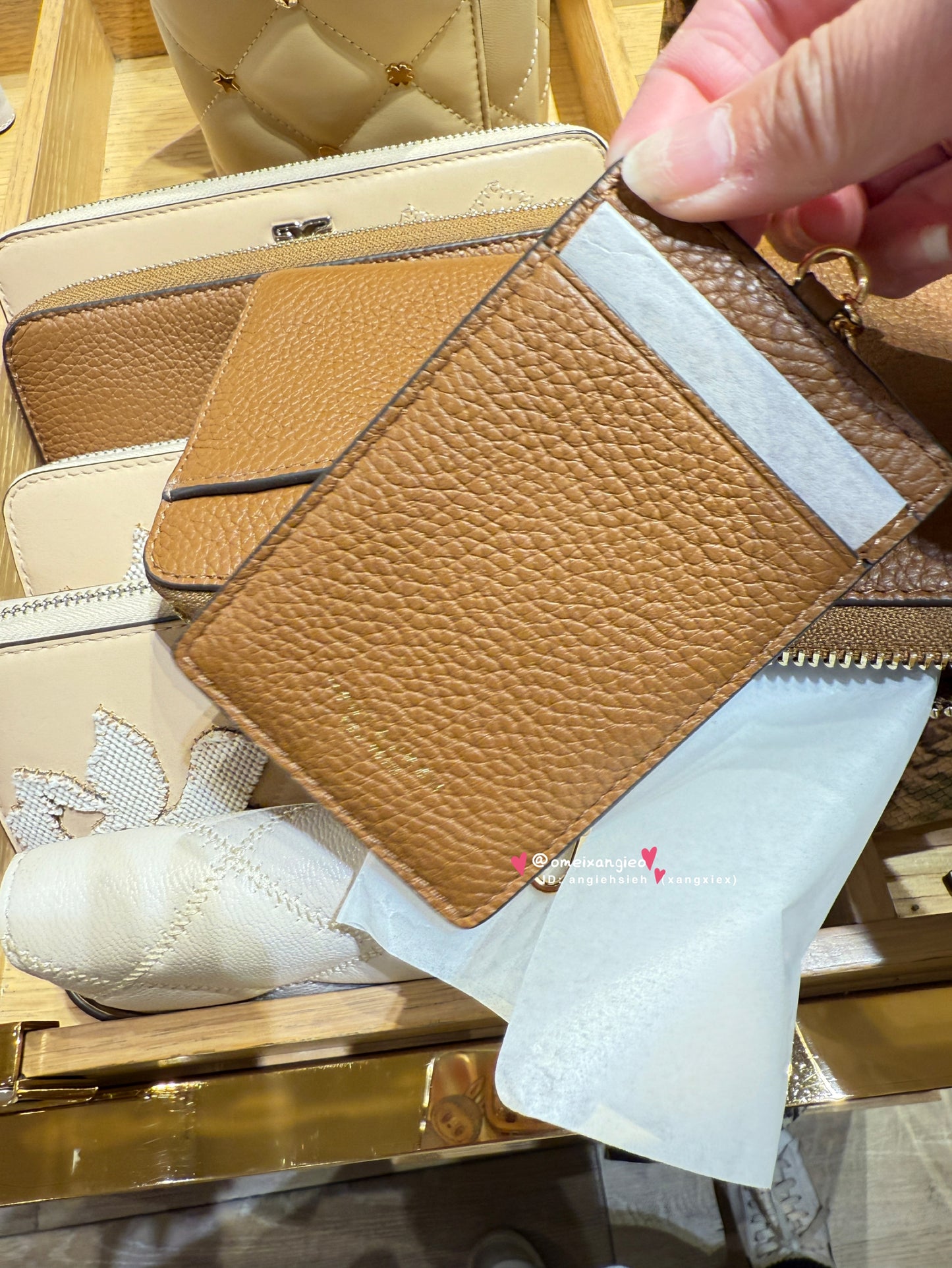 Tory Burch 金屬logo 荔枝皮革拉鏈長夾 附票卡夾