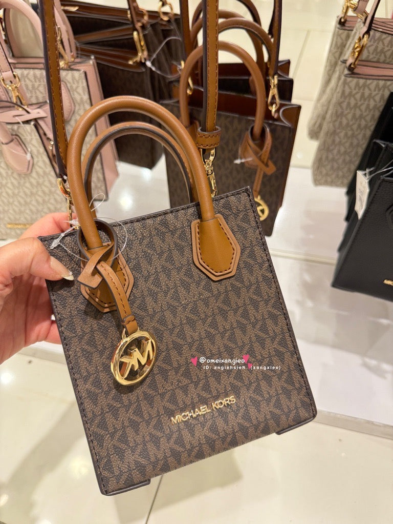 Michael Kors MK 琴譜包