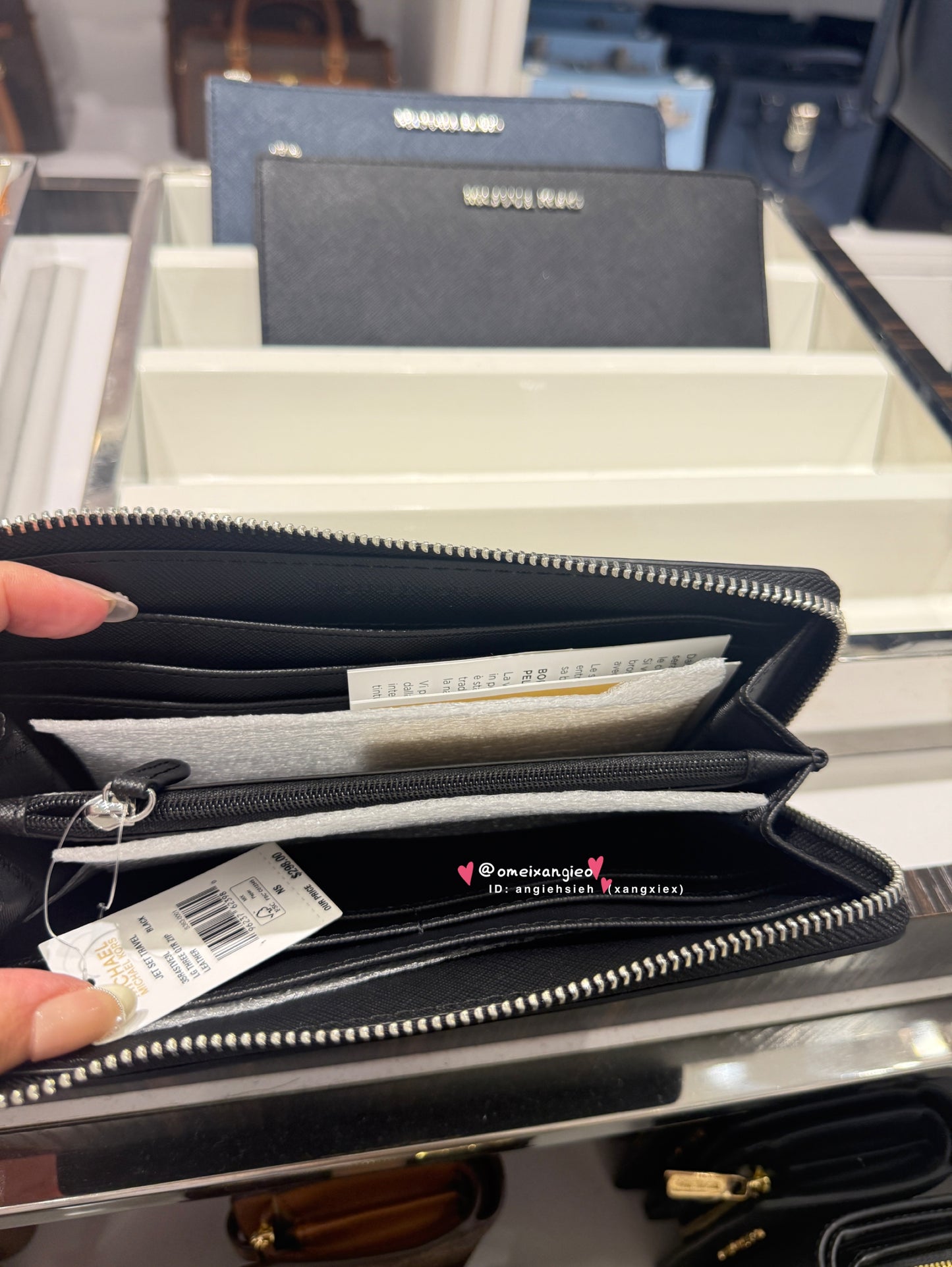 Michael Kors 防刮皮革 L拉鏈長夾