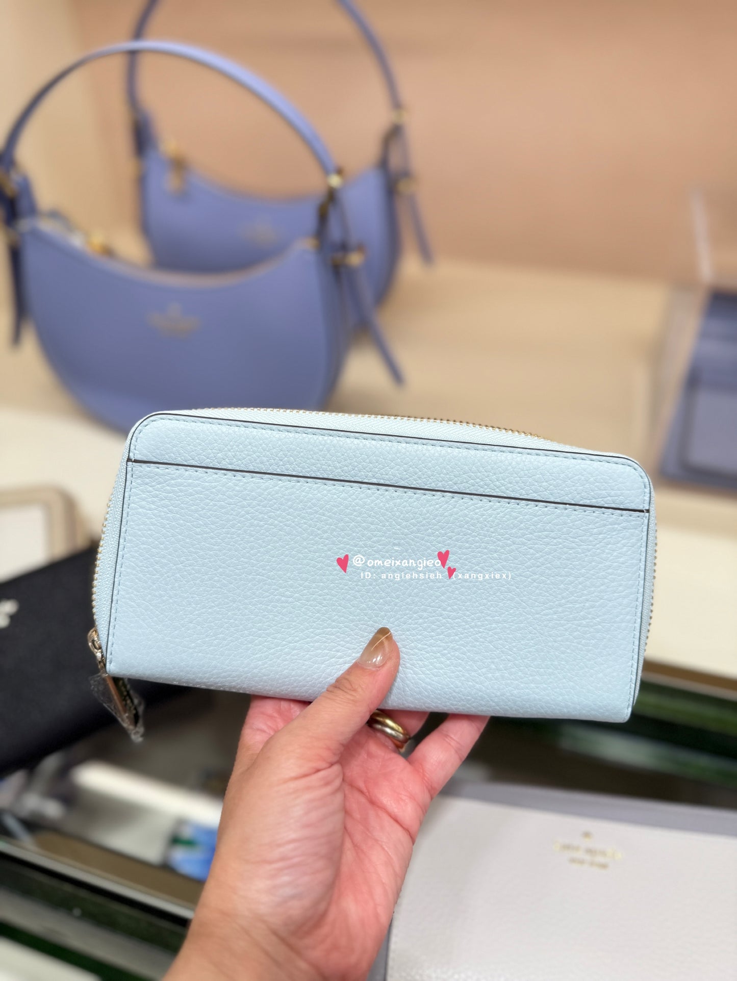 Kate Spade 荔枝皮革拉鏈長夾