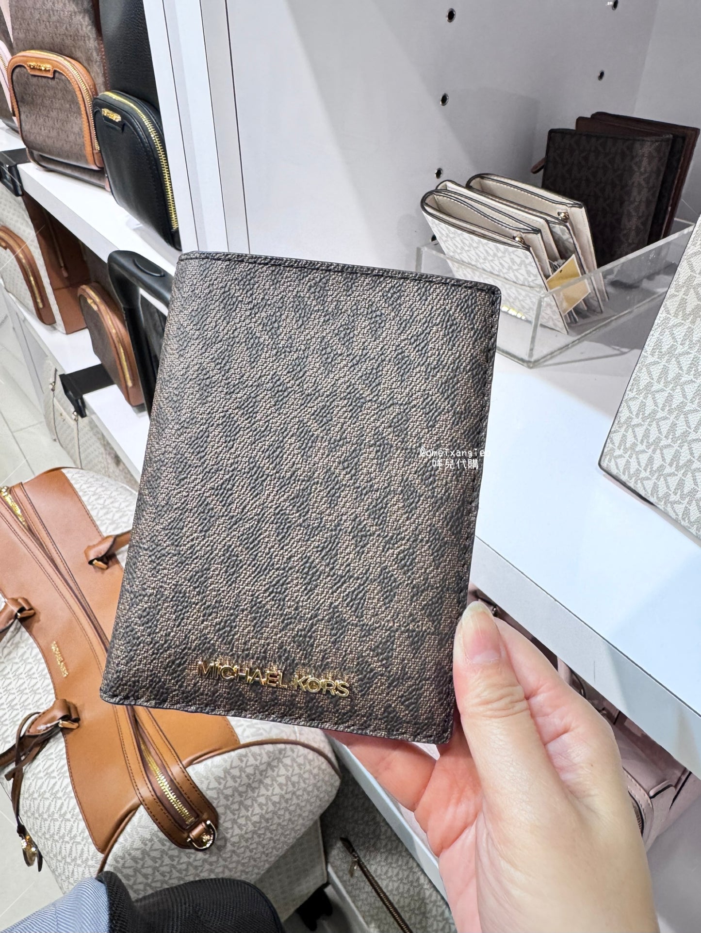 Michael Kors 護照套