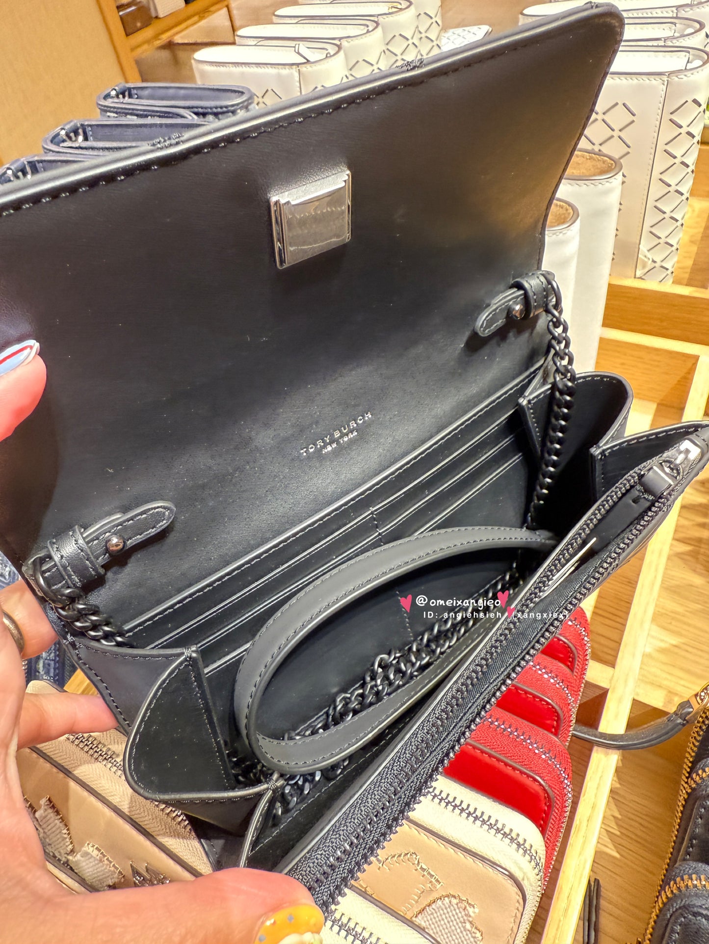 Tory Burch 霧黑色WOC