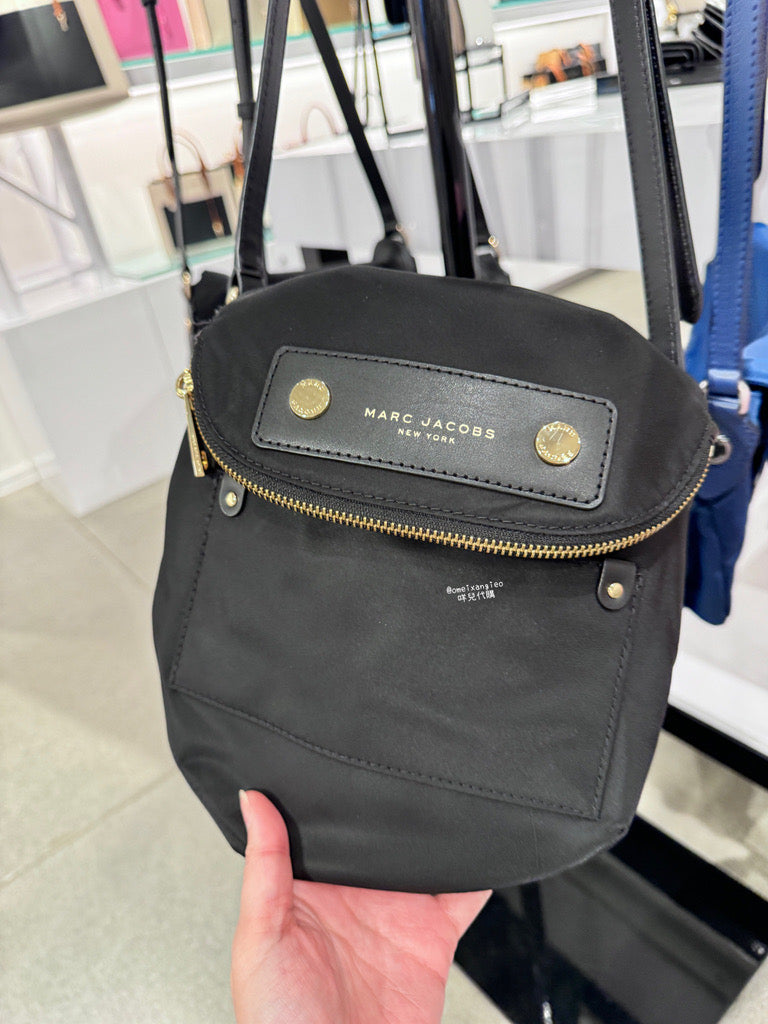 Marc Jacobs 尼龍斜背包 小豬包