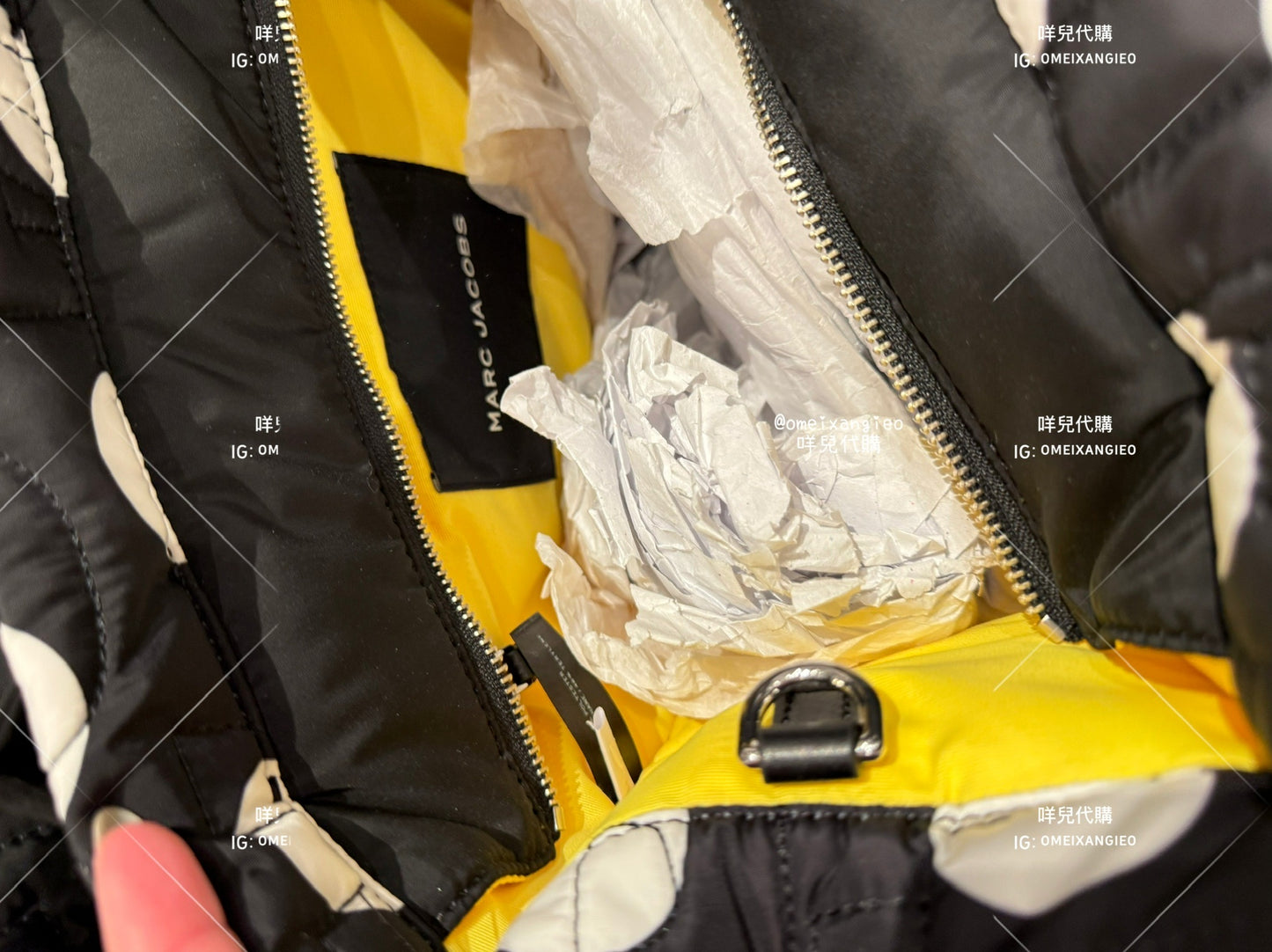 Marc Jacobs 車線字母 大托特包