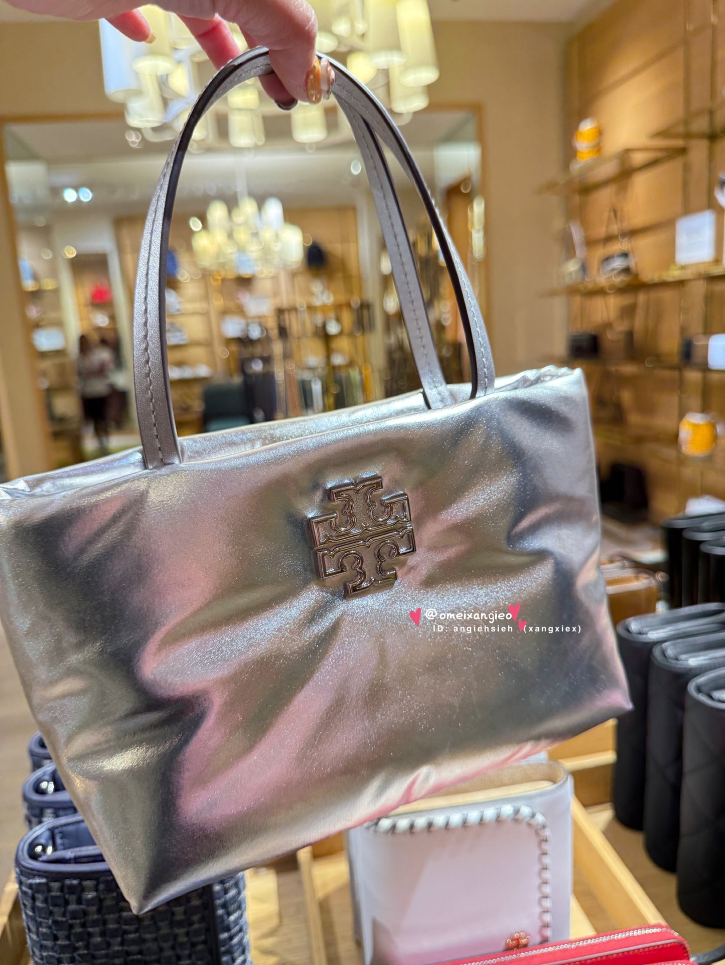 Tory Burch Britten 銀色 小托特包