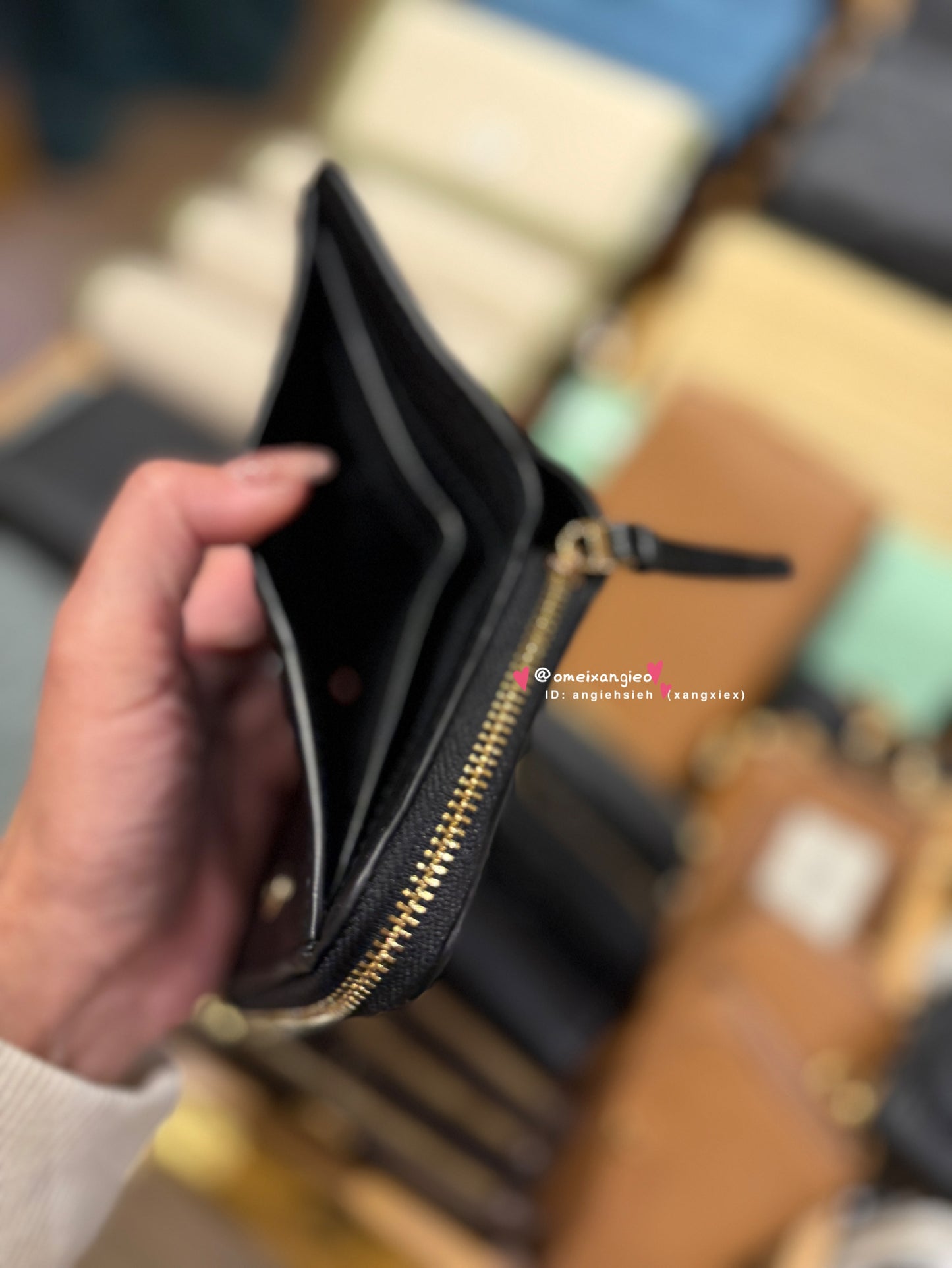 Tory Burch Thea 小短夾