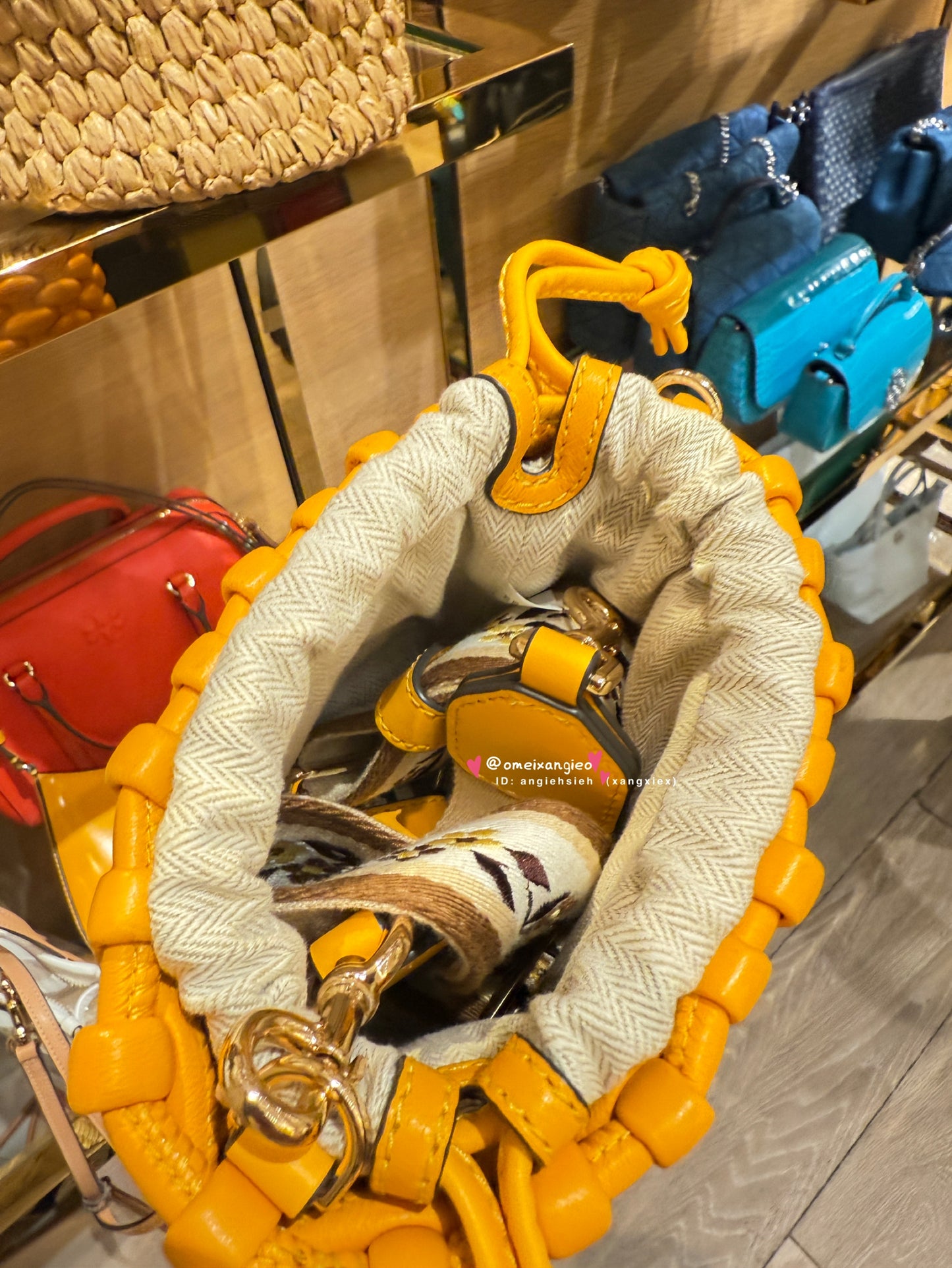 Tory Burch 竹籃包