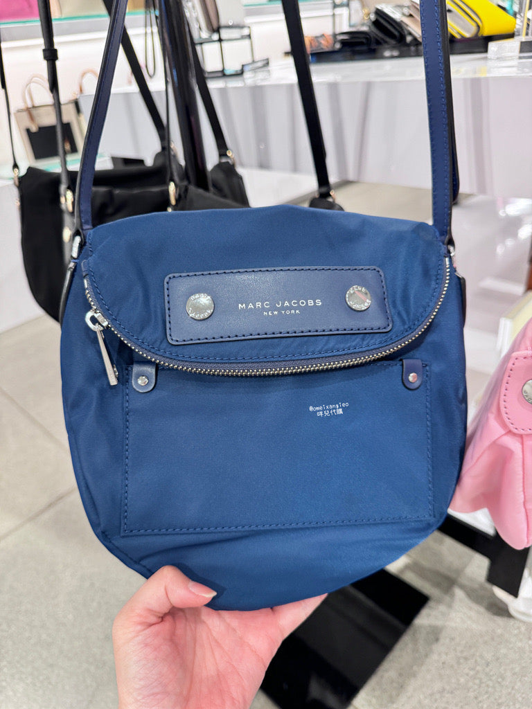 Marc Jacobs 尼龍斜背包 小豬包