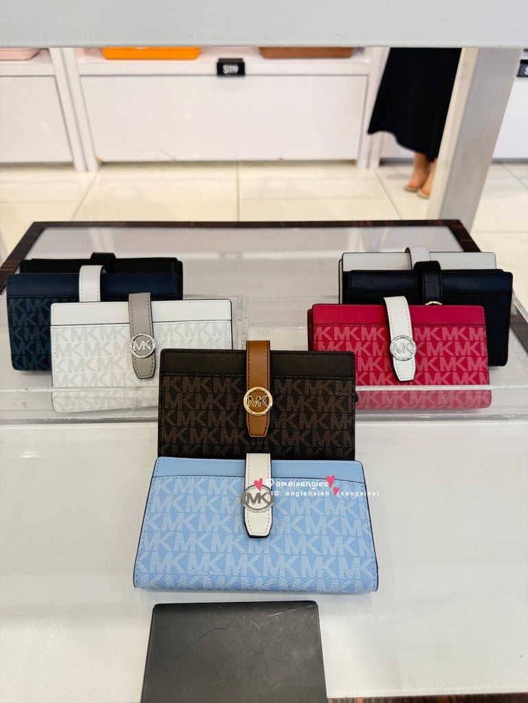 Michael kors MK 扣式 防刮皮革中夾 卡夾