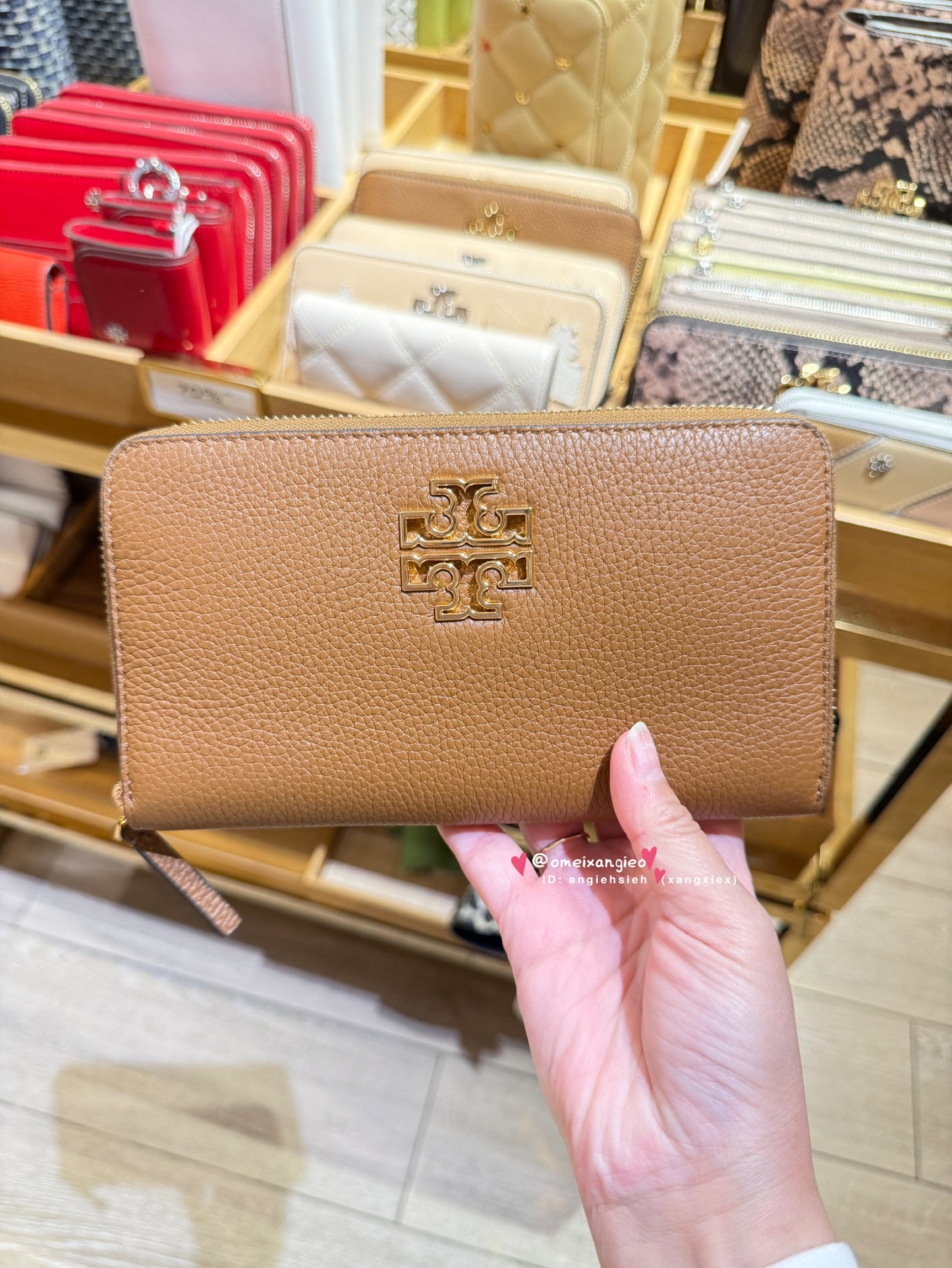 Tory Burch 金屬logo 荔枝皮革拉鏈長夾 附票卡夾