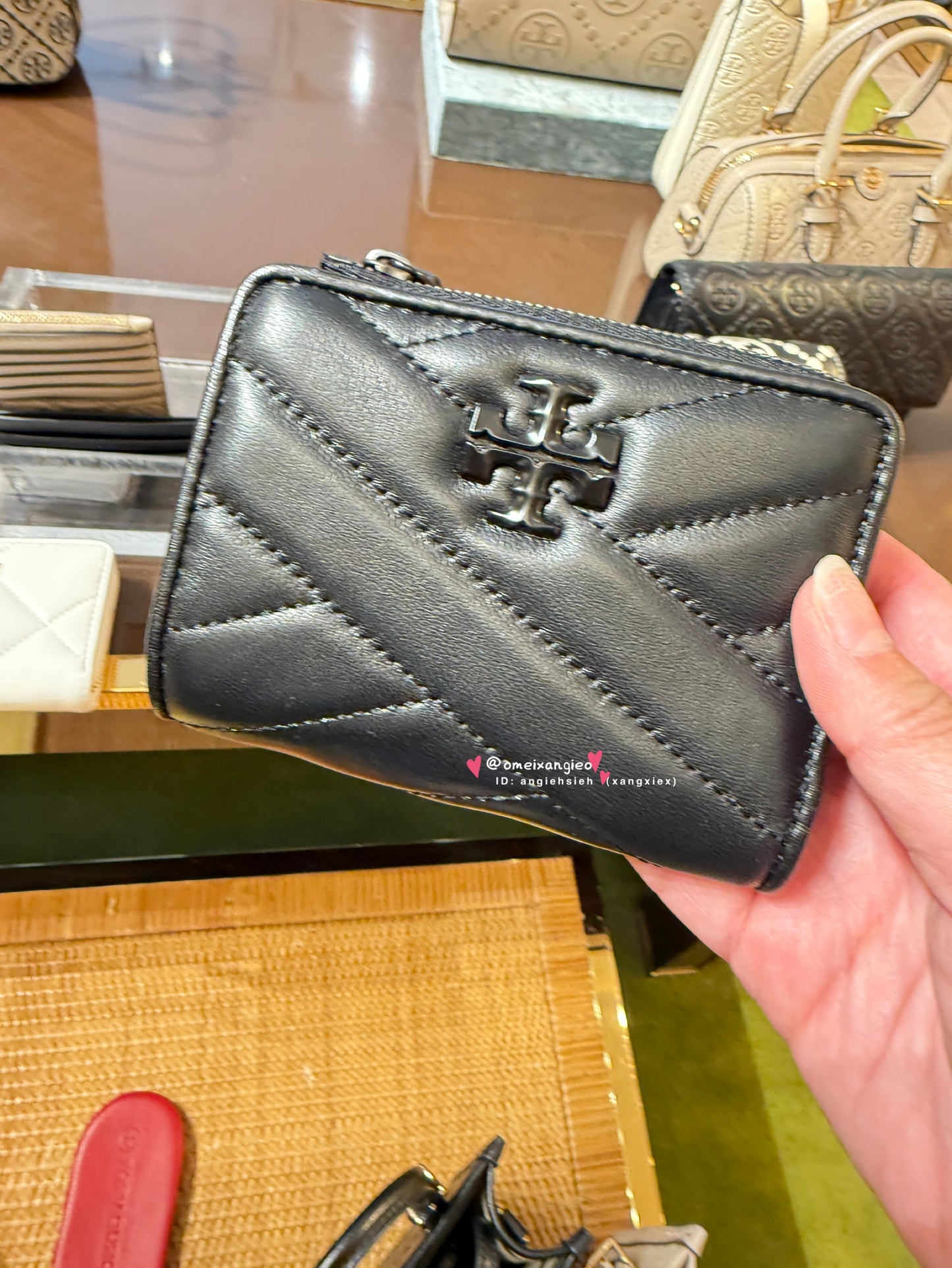 Tory Burch 黑色 Kira 短夾