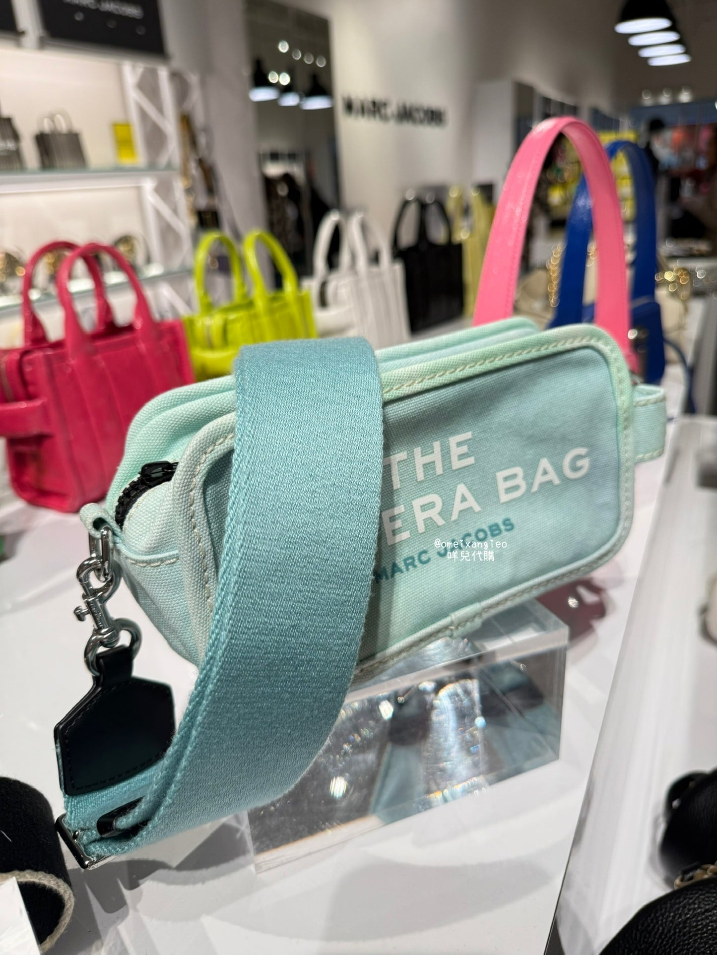 Marc Jacobs 字母 布面相機包
