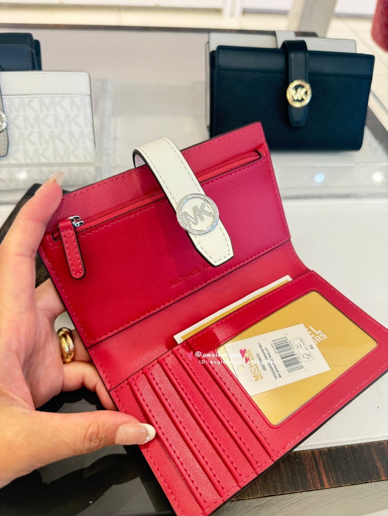 Michael kors MK 扣式 防刮皮革中夾 卡夾