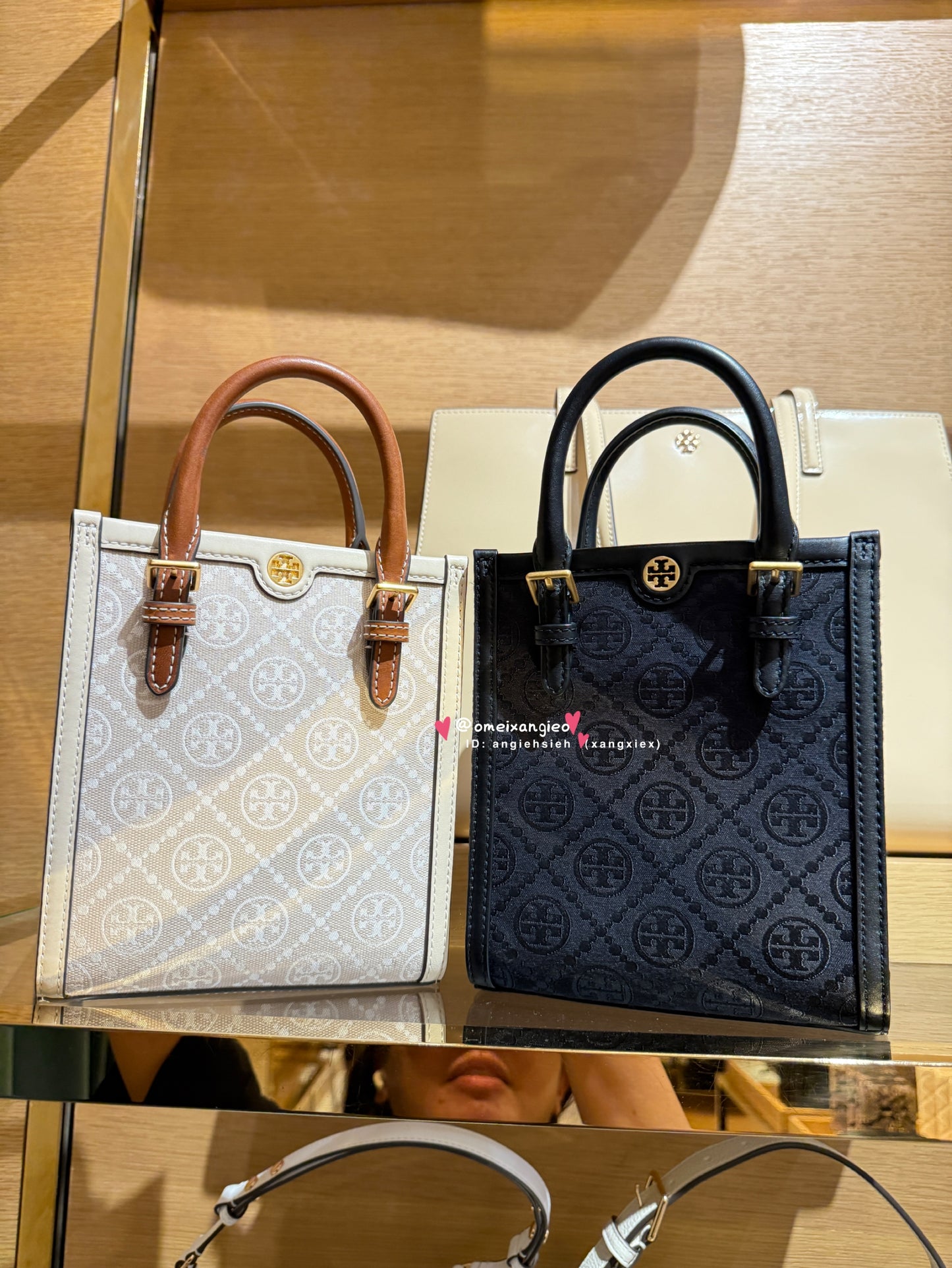 Tory Burch 專櫃款 布面琴譜包