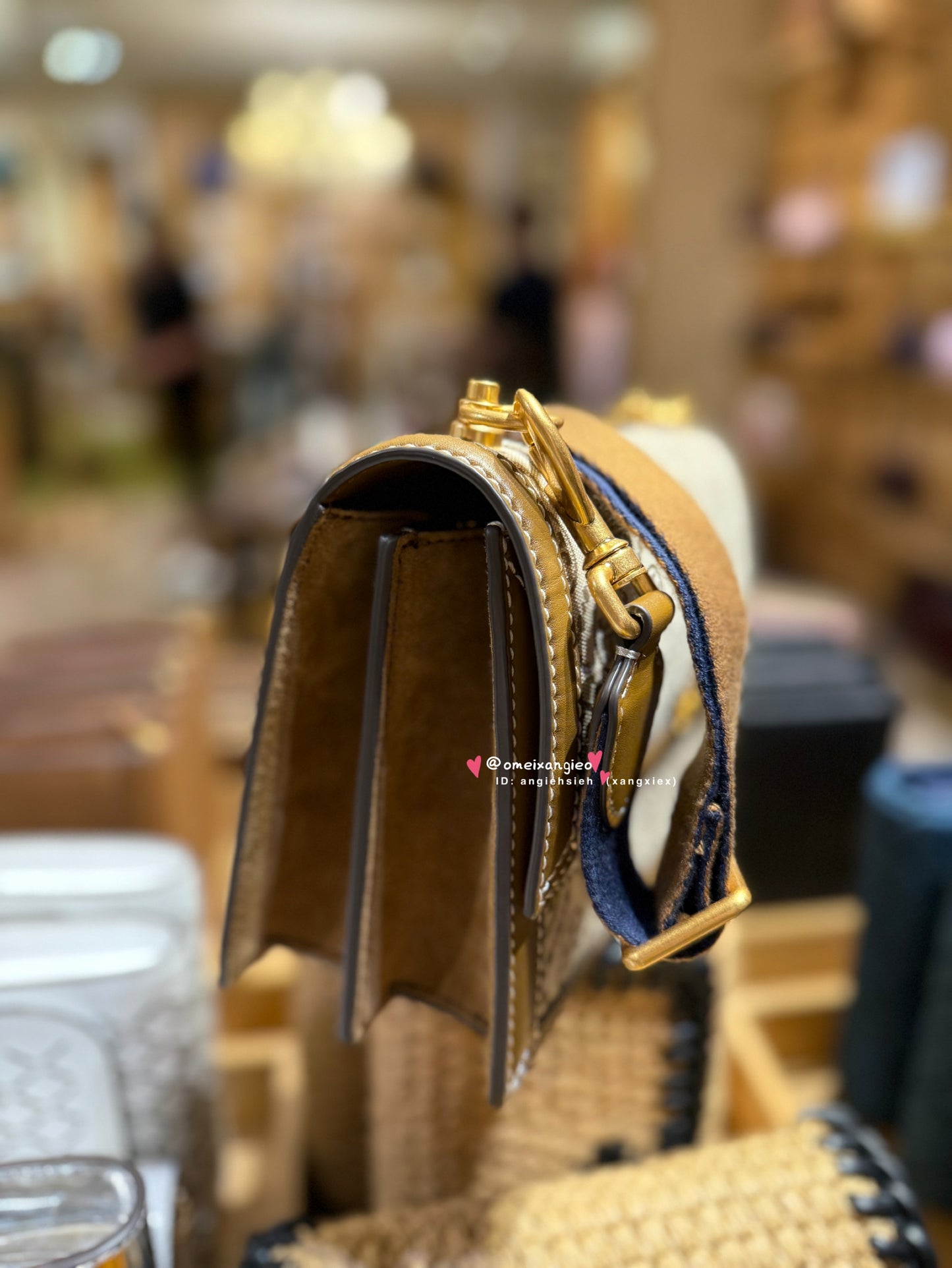 Tory Burch 專櫃款 老花 風琴包