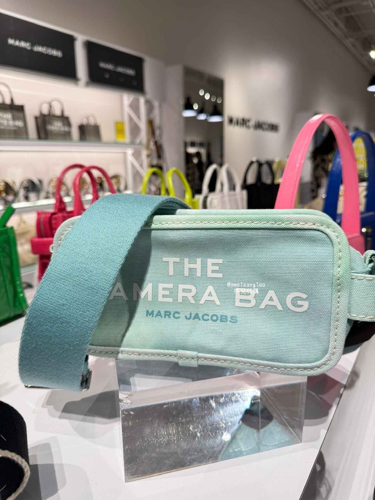 Marc Jacobs 字母 布面相機包