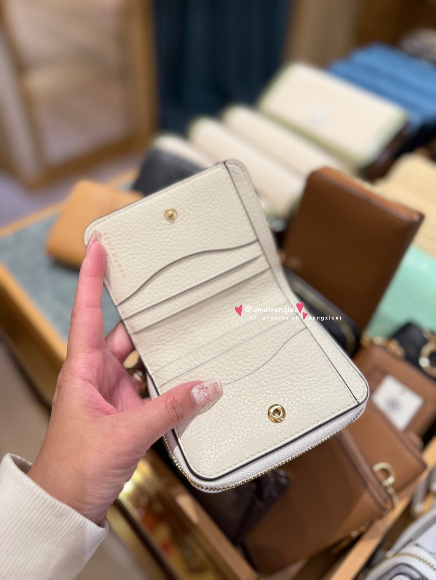 Tory Burch Thea 小短夾