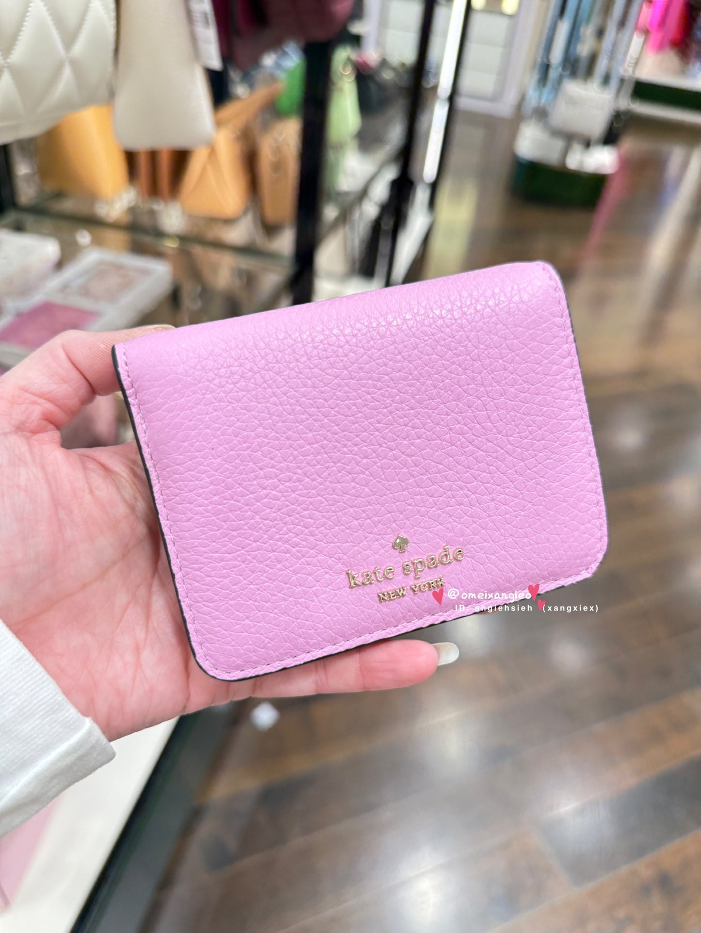 Kate Spade 荔枝皮革小短夾