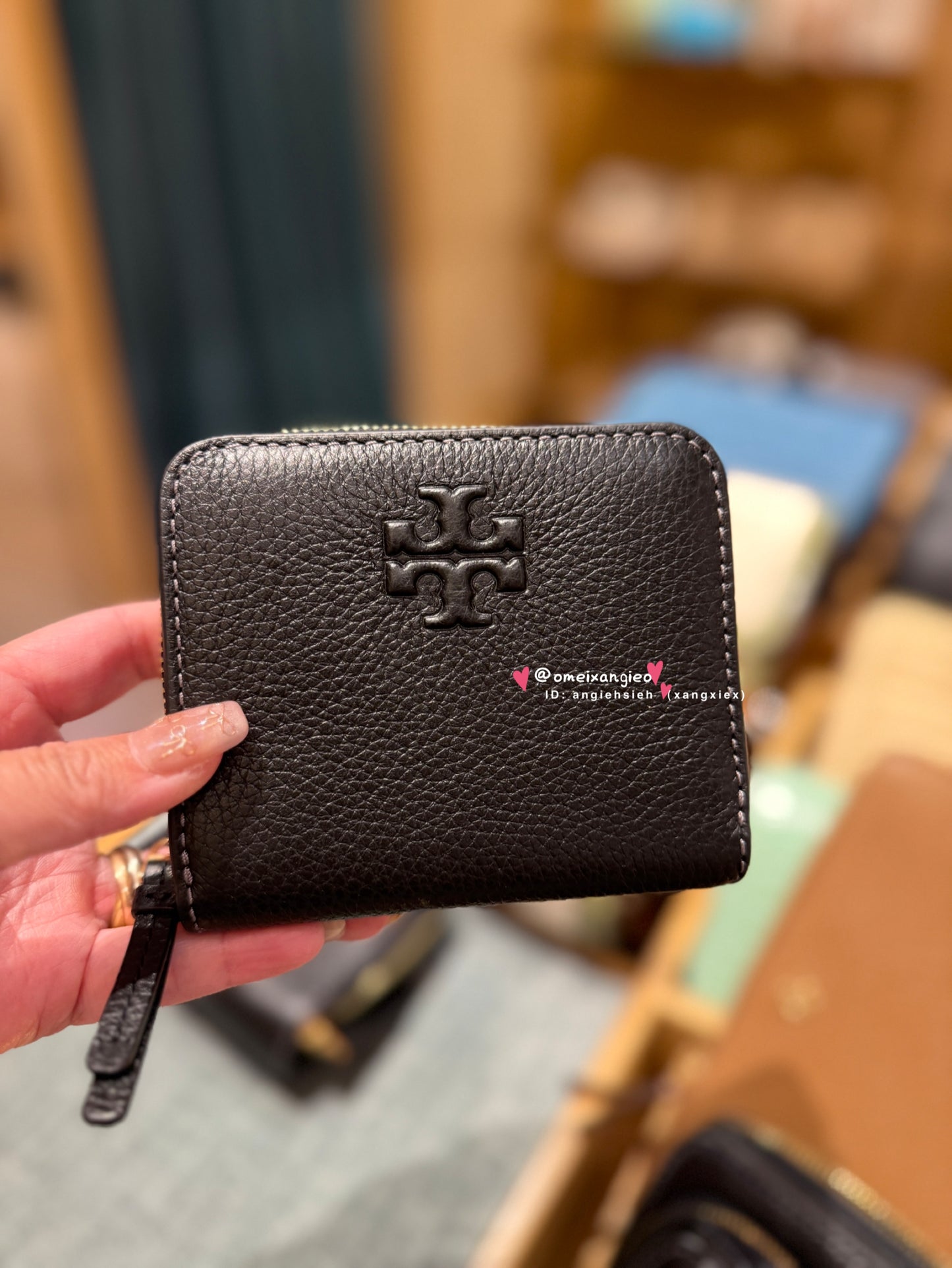 Tory Burch Thea 小短夾