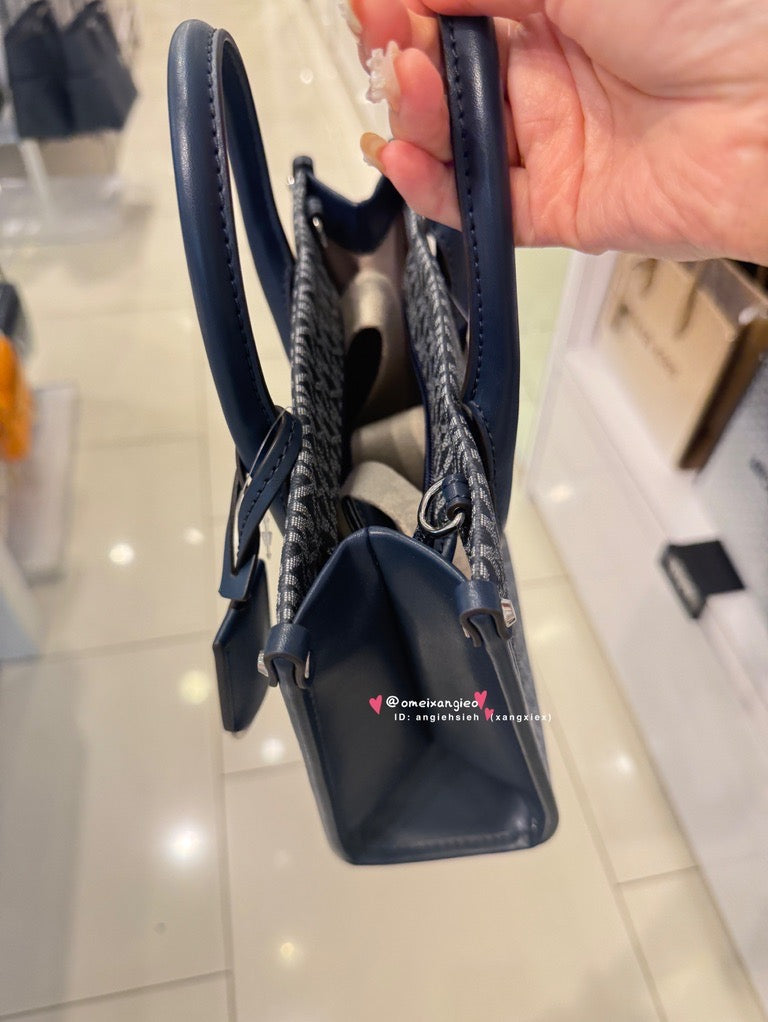 Michael Kors MK 老花漸層紙袋包