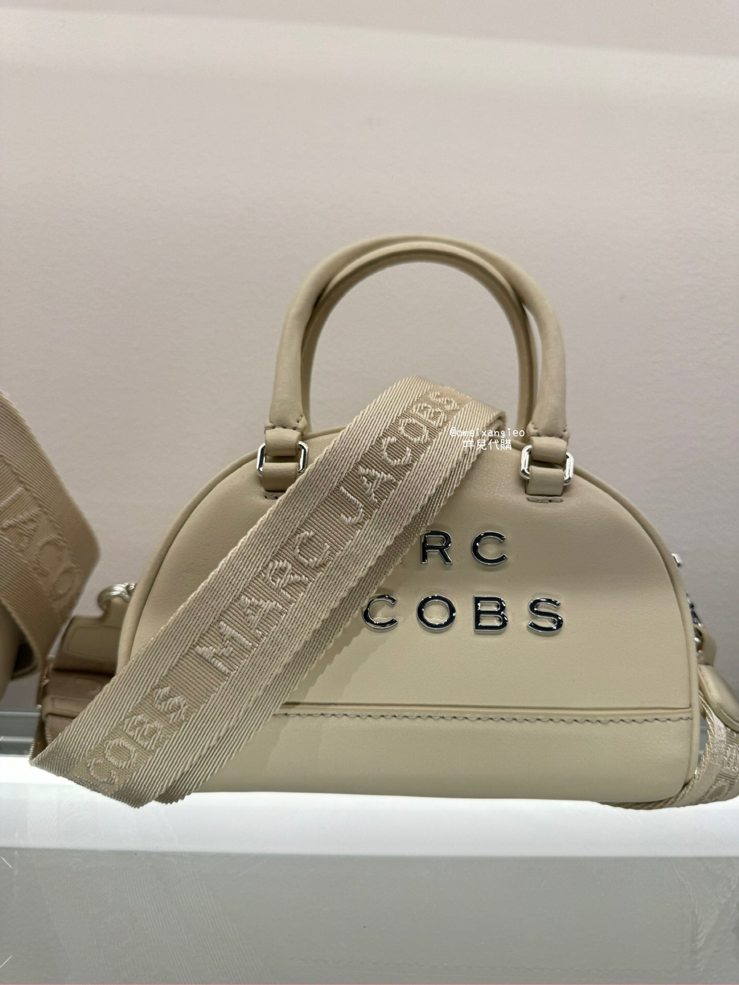 Marc Jacobs 金屬字母 保齡球包