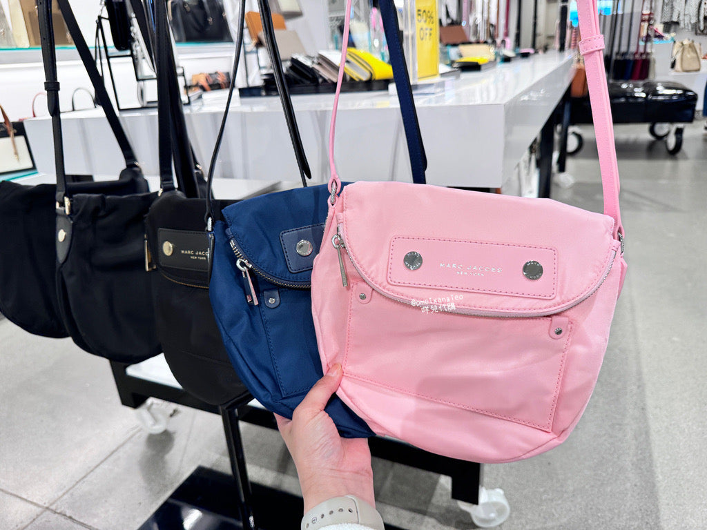 Marc Jacobs 尼龍斜背包 小豬包