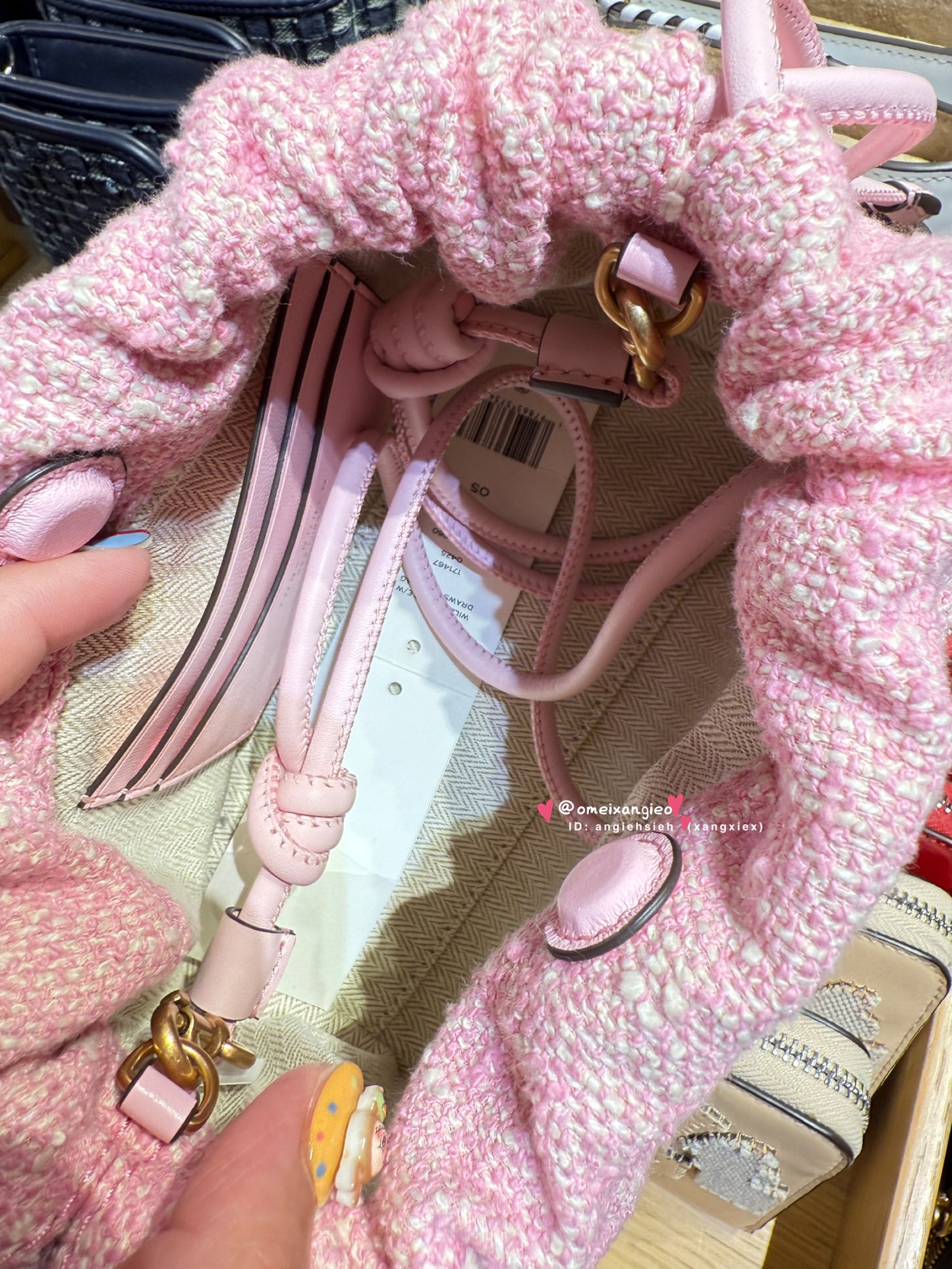 Tory Burch 粉色 Willa 抽繩福袋包 斜背包