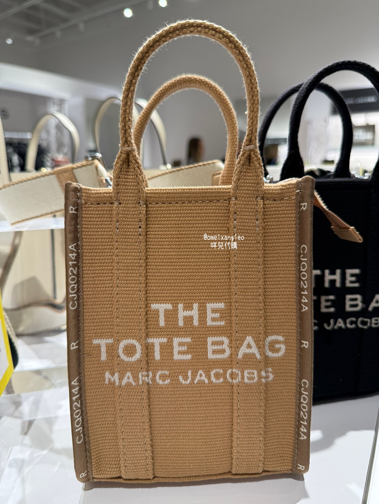 Marc Jacobs the tote 布面琴譜包