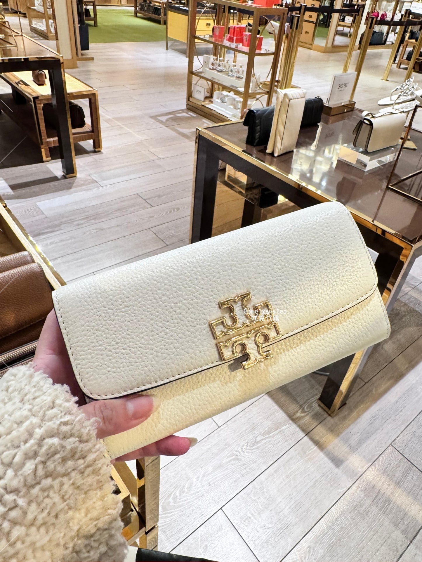 Tory Burch Britten 掀蓋信封式長夾