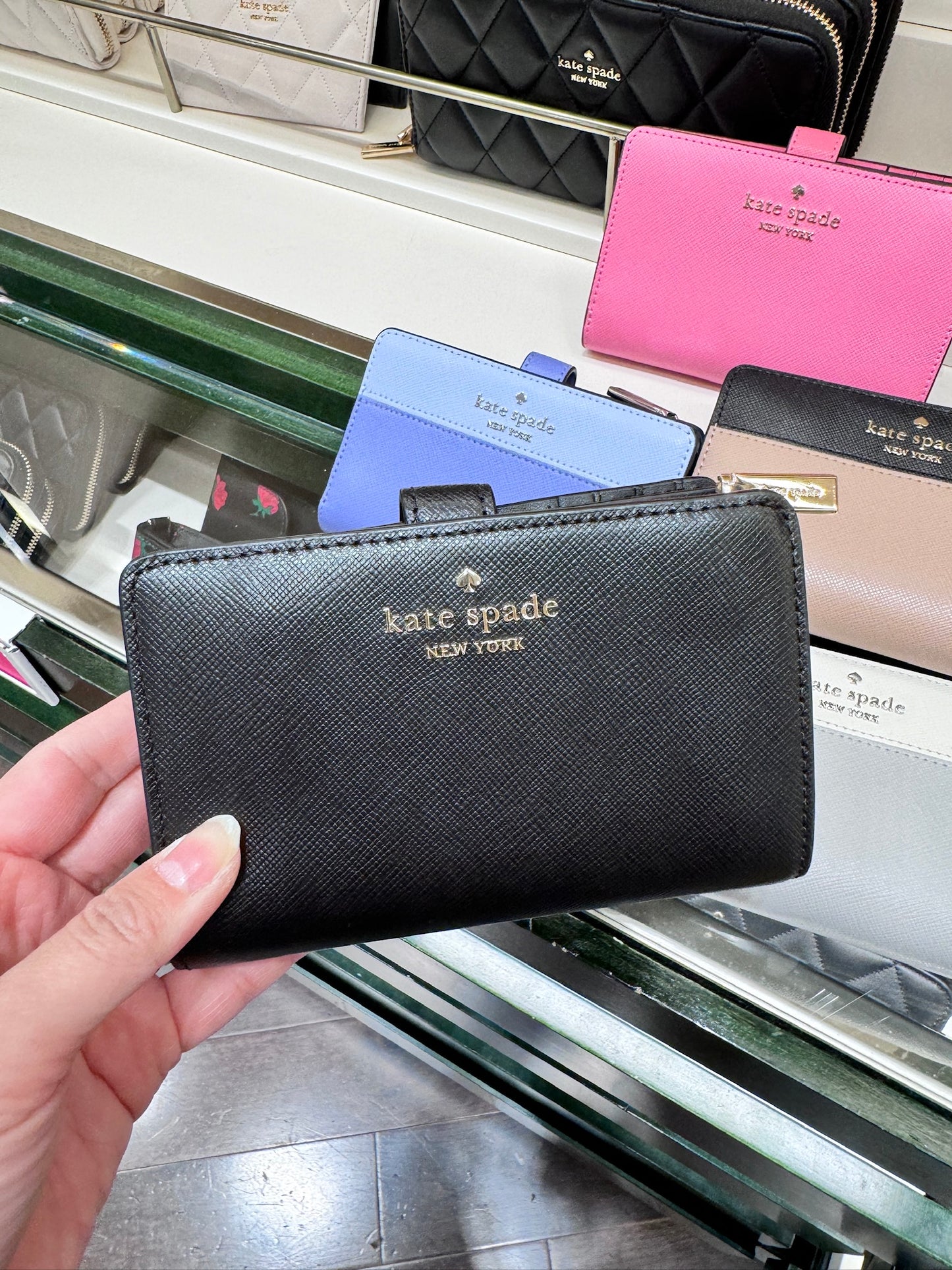 Kate Spade 防刮皮革中夾