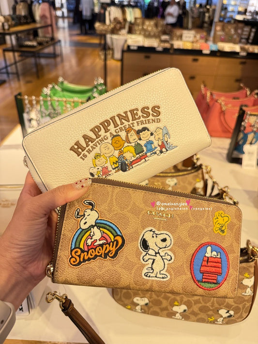 Coach x Snoopy 手拿拉鏈長夾