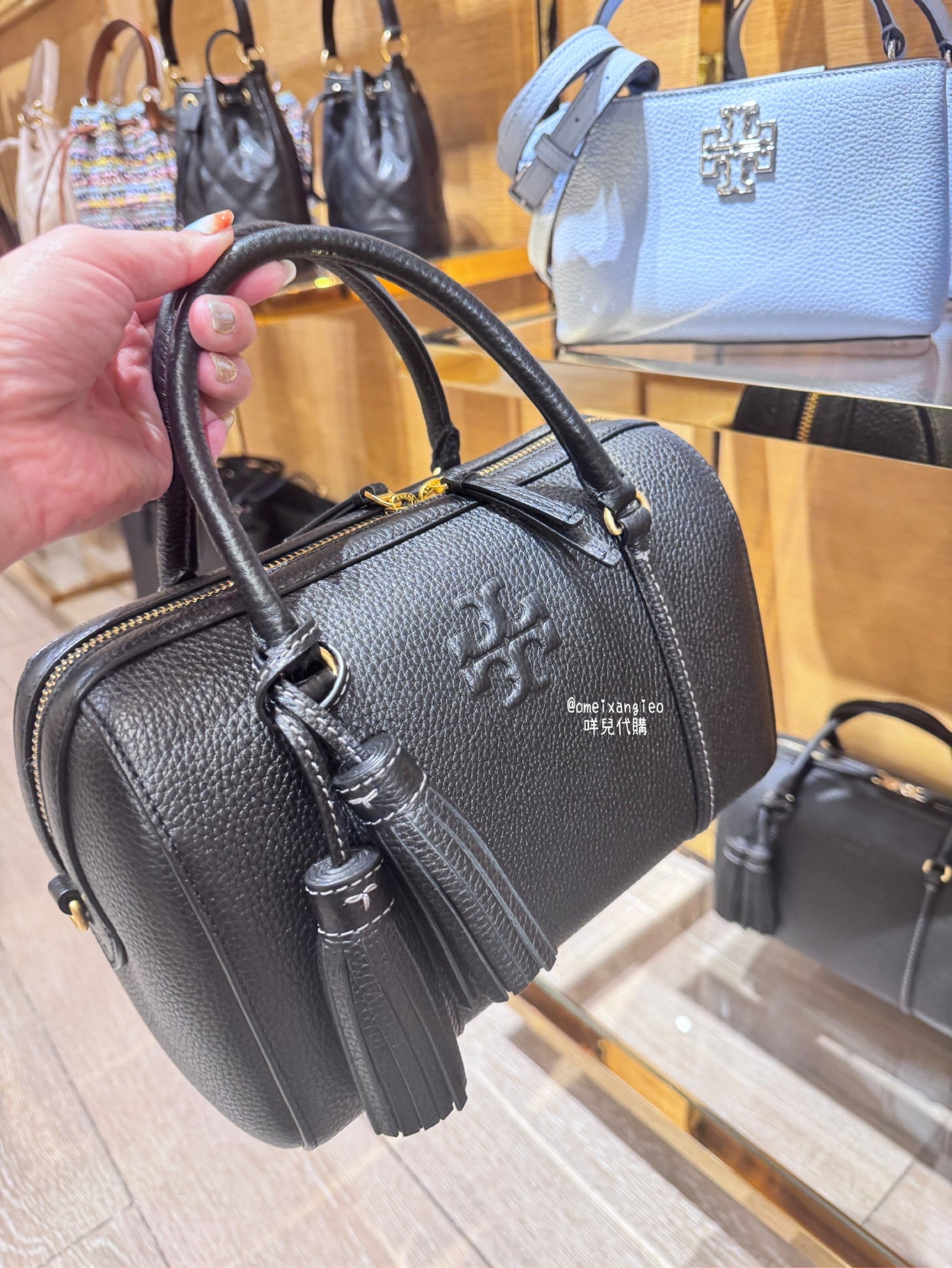 Tory Burch Thea 波士頓包