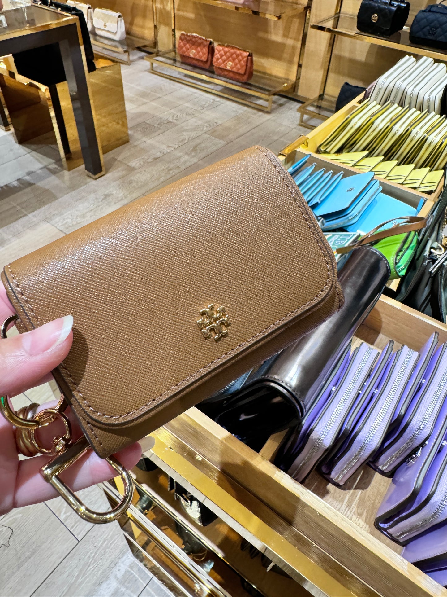 Tory Burch 防刮皮革 卡夾掛飾