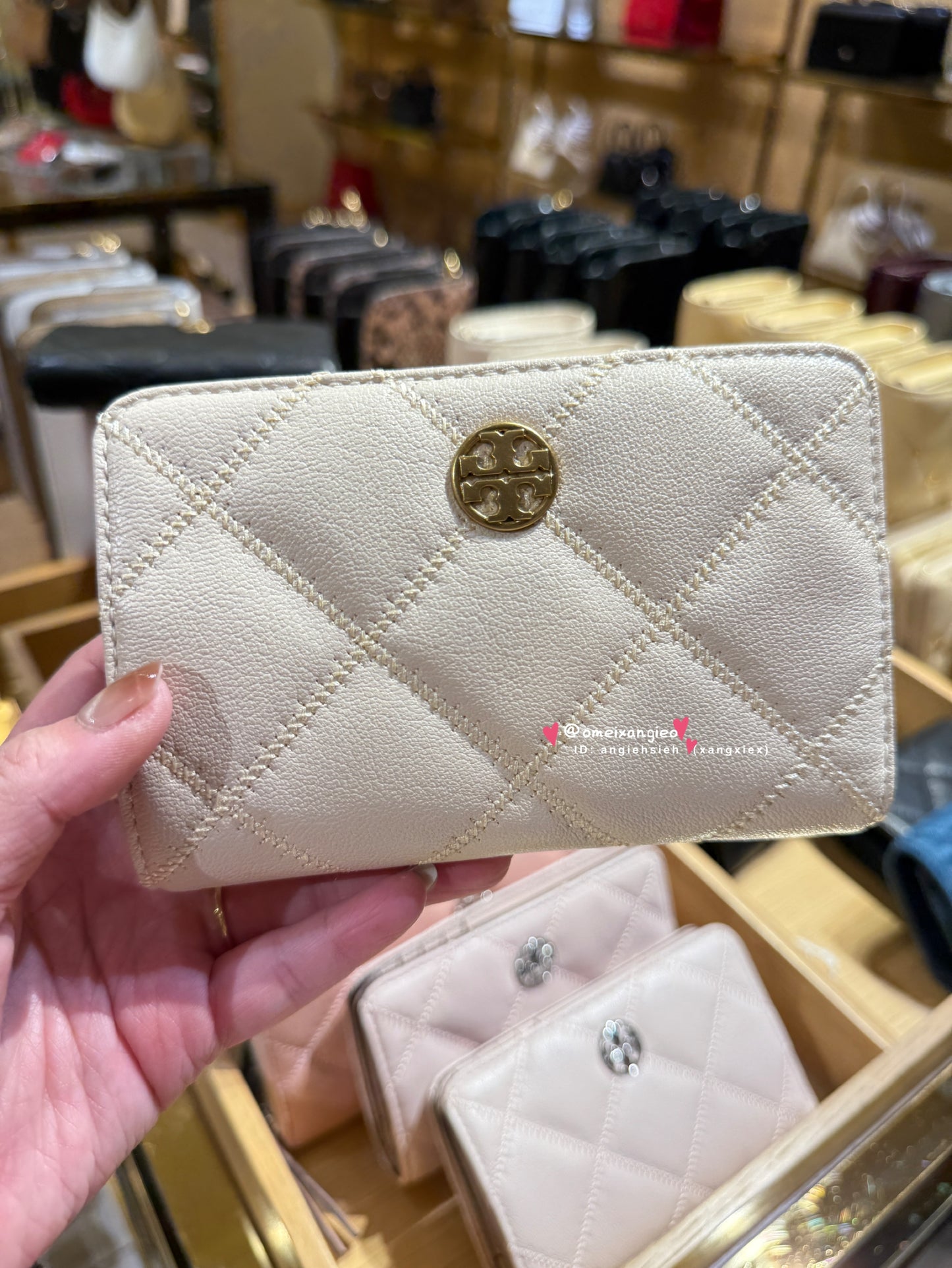 Tory Burch Willa 中夾