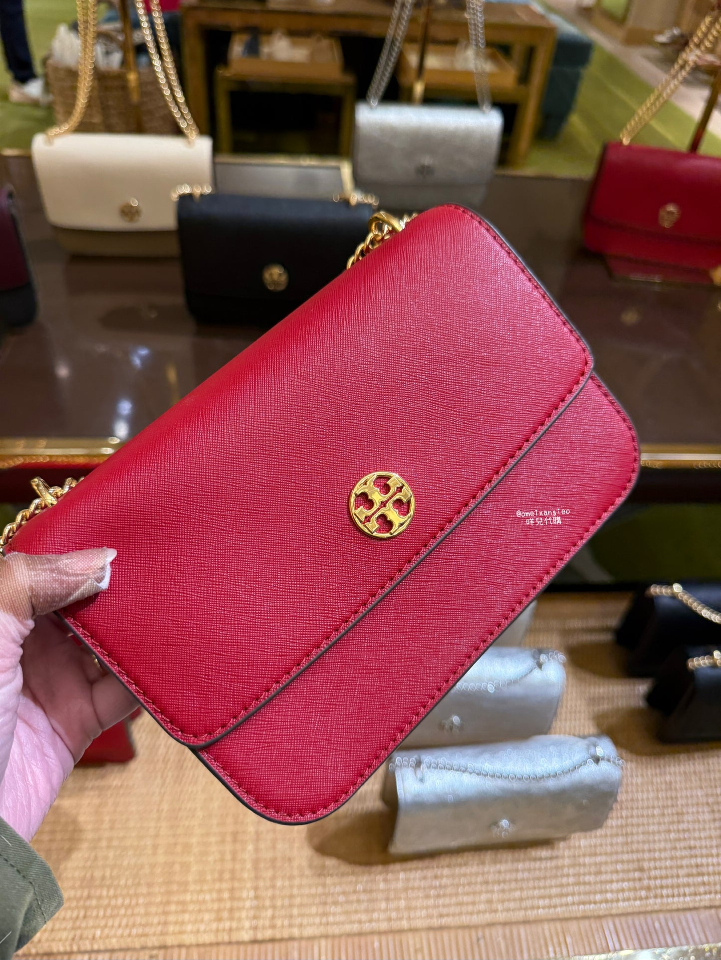 Tory Burch Robinson 斜背包