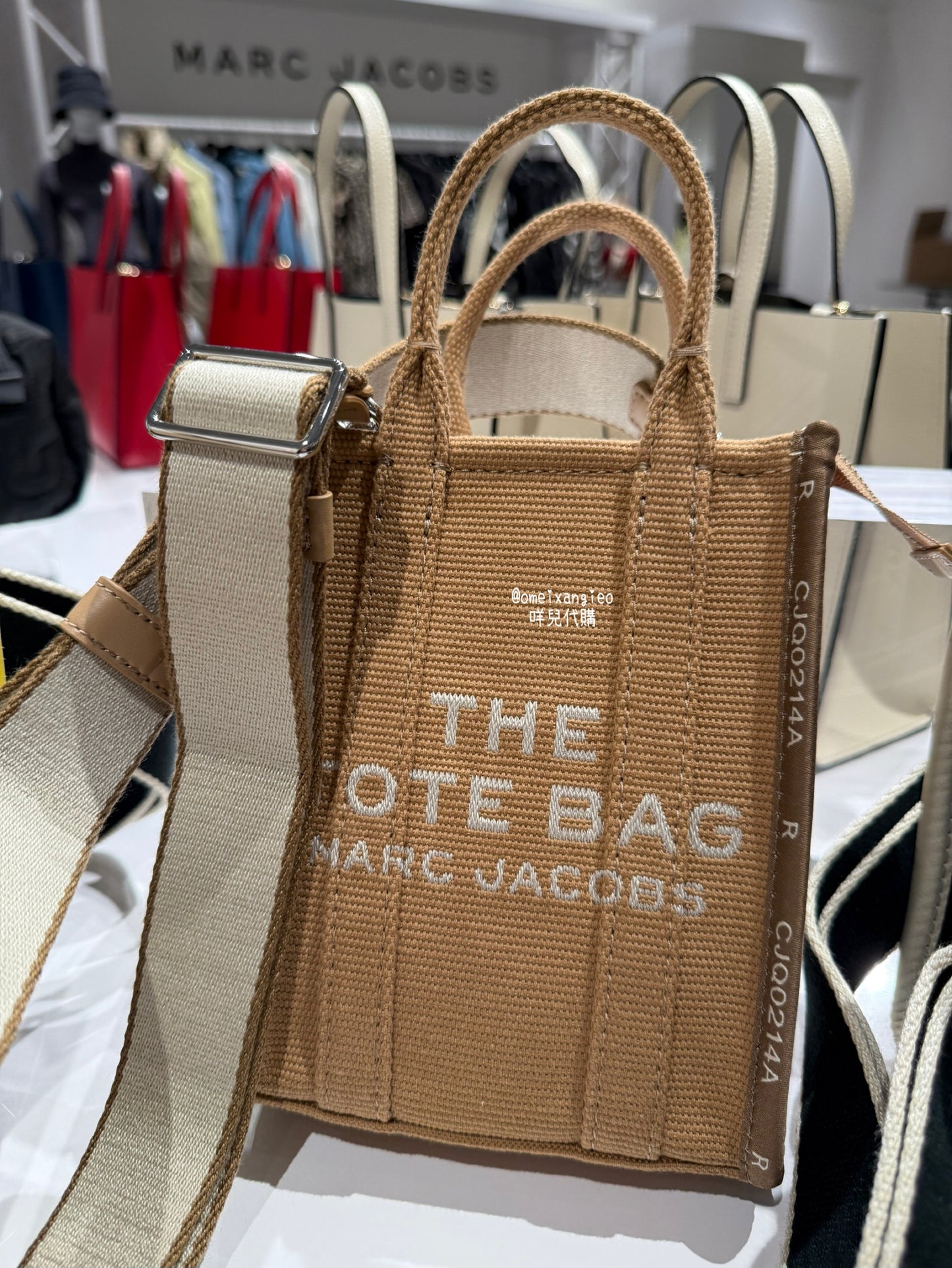 Marc Jacobs the tote 布面琴譜包