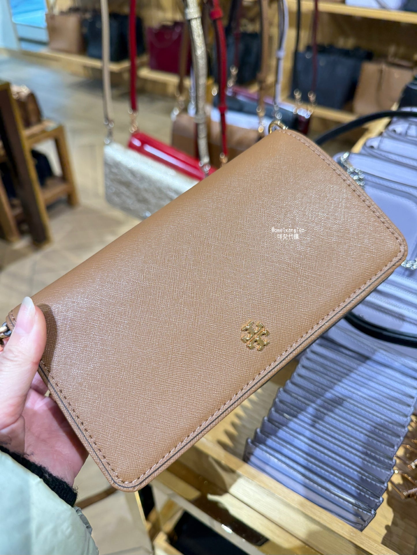 Tory Burch Emerson 防刮皮革 掀蓋斜背包