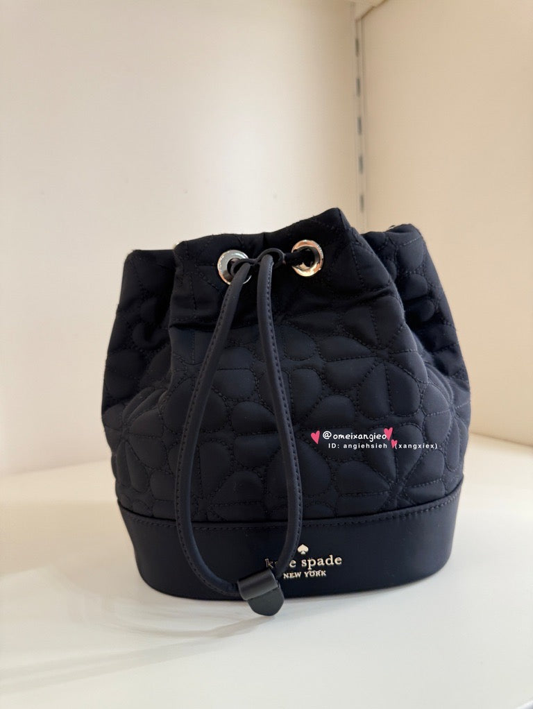 Kate Spade 尼龍水桶包