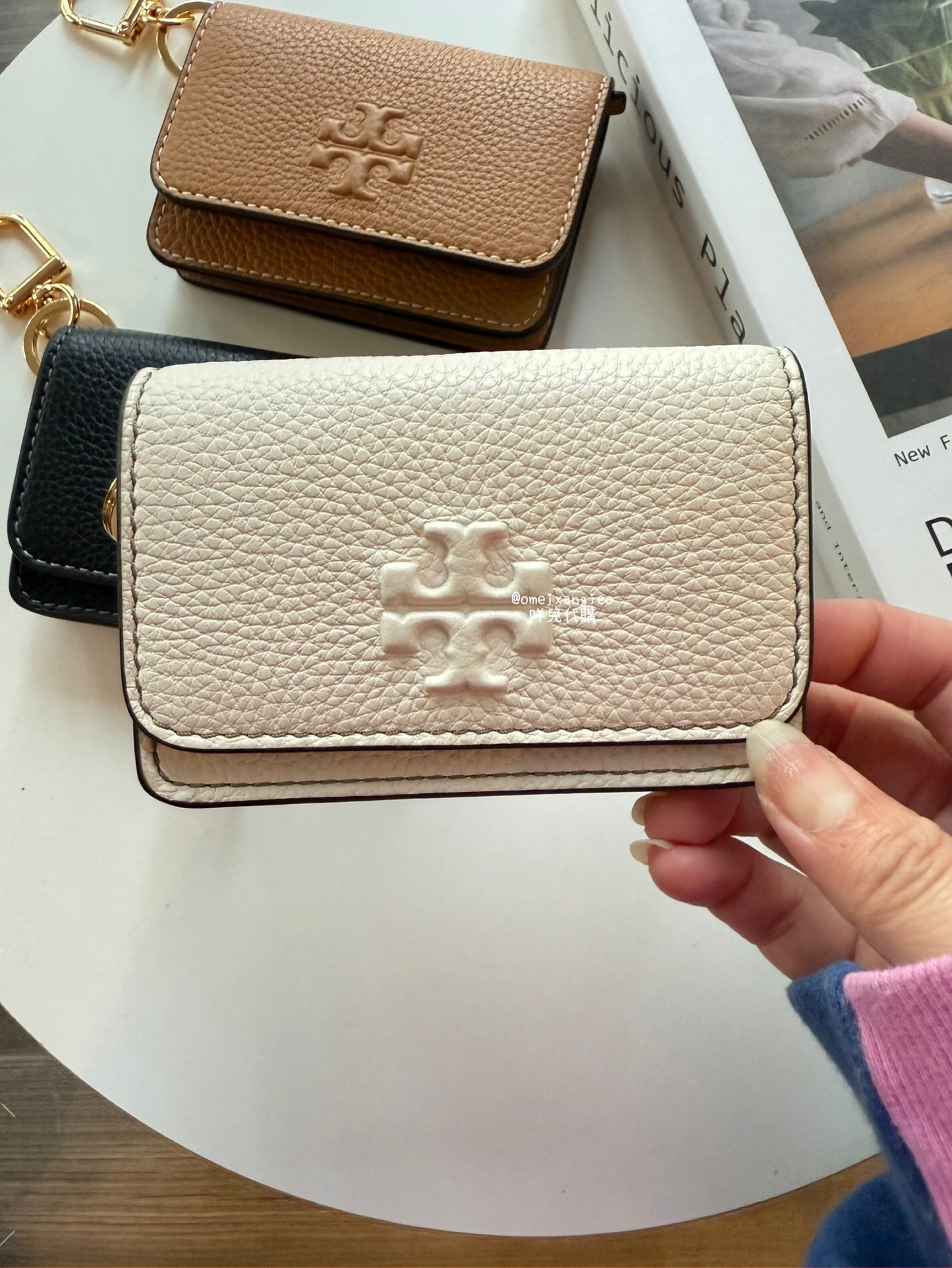 Tory Burch 荔枝皮革 零錢包卡夾掛飾