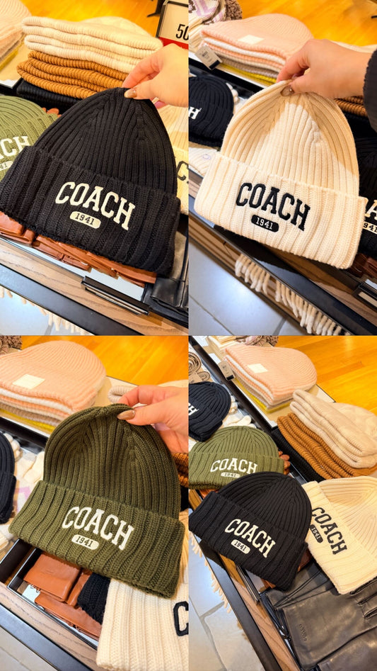 Coach 字母針織毛帽