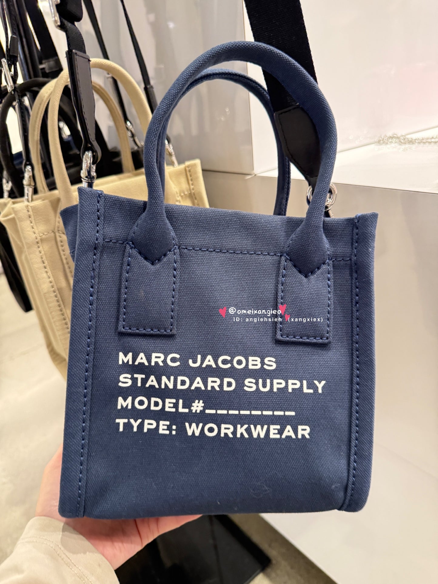 Marc Jacobs 字母 布面小紙袋包