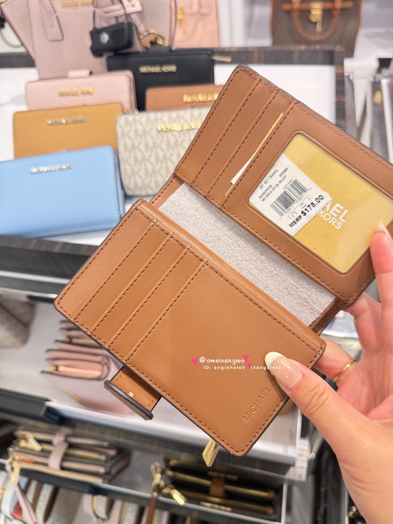 Michael Kors MK 防刮皮革中夾