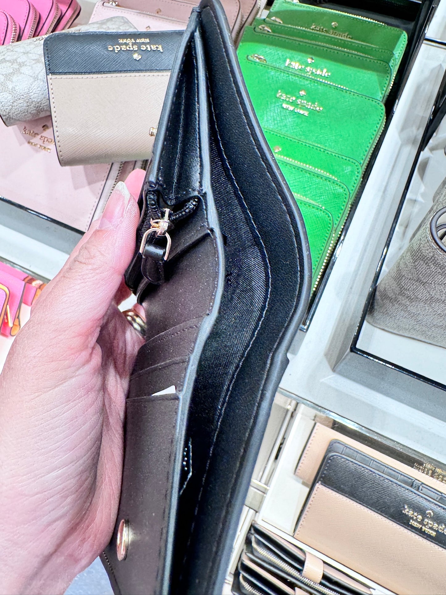 Kate Spade 防刮皮革迷你小短夾