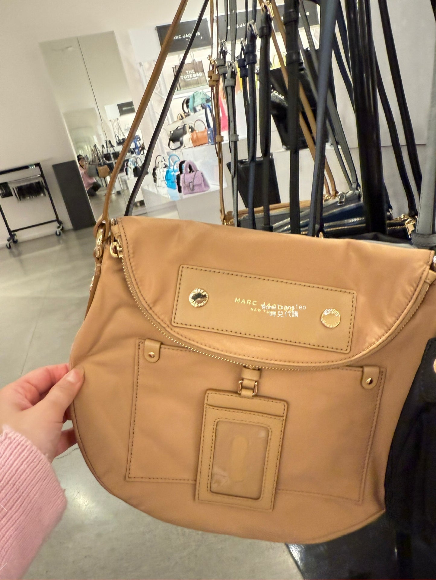 Marc Jacobs 尼龍斜背包 小豬包