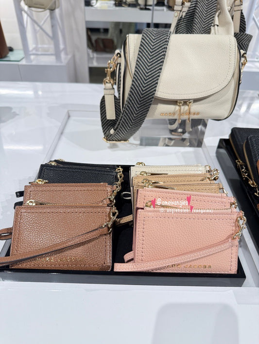 Marc Jacobs 小馬克 金屬字體 零錢包掛飾 票卡夾