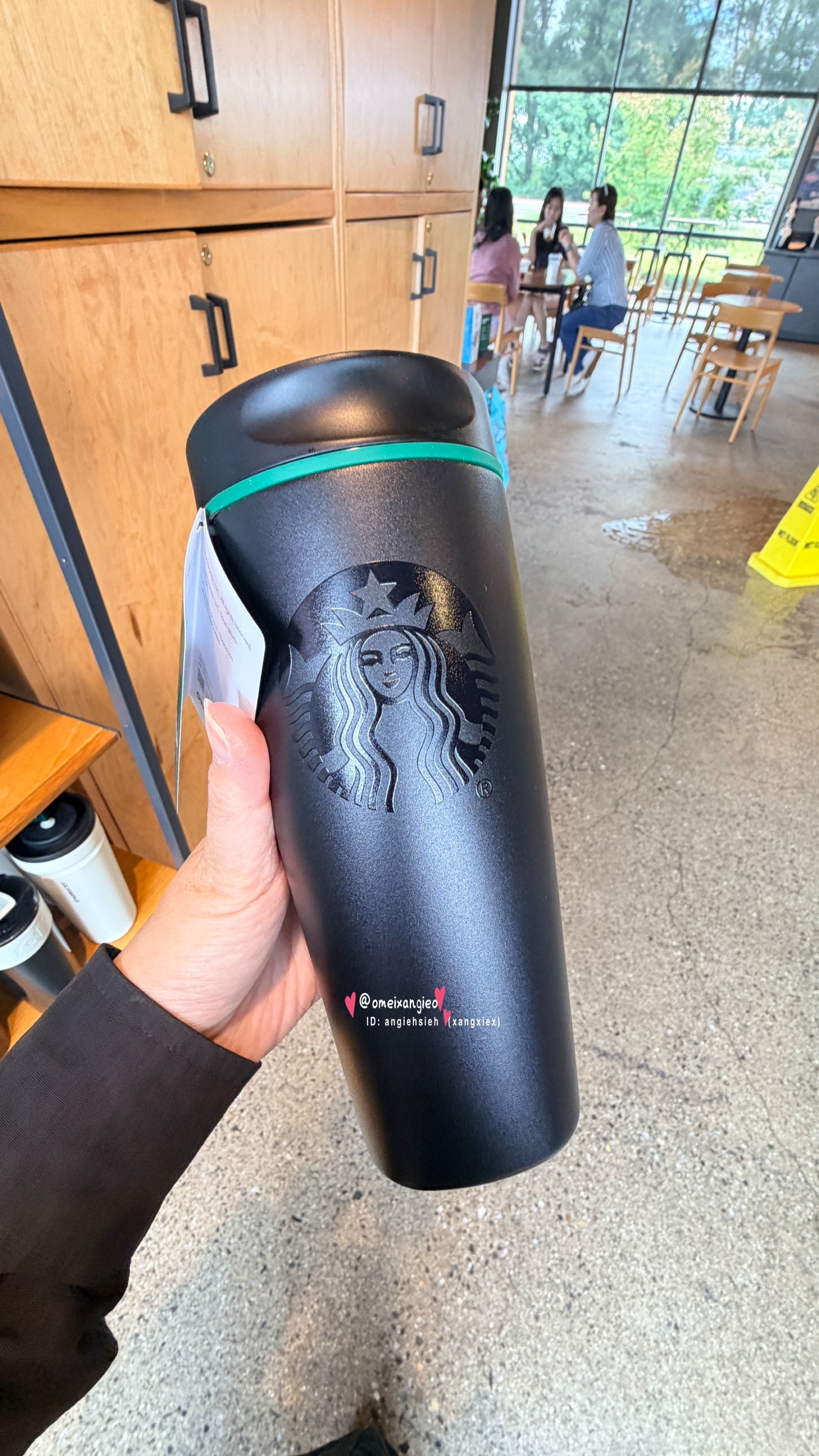 Starbucks x Owala 20oz 不鏽鋼隨行杯 - 霧面黑 Siren 女神