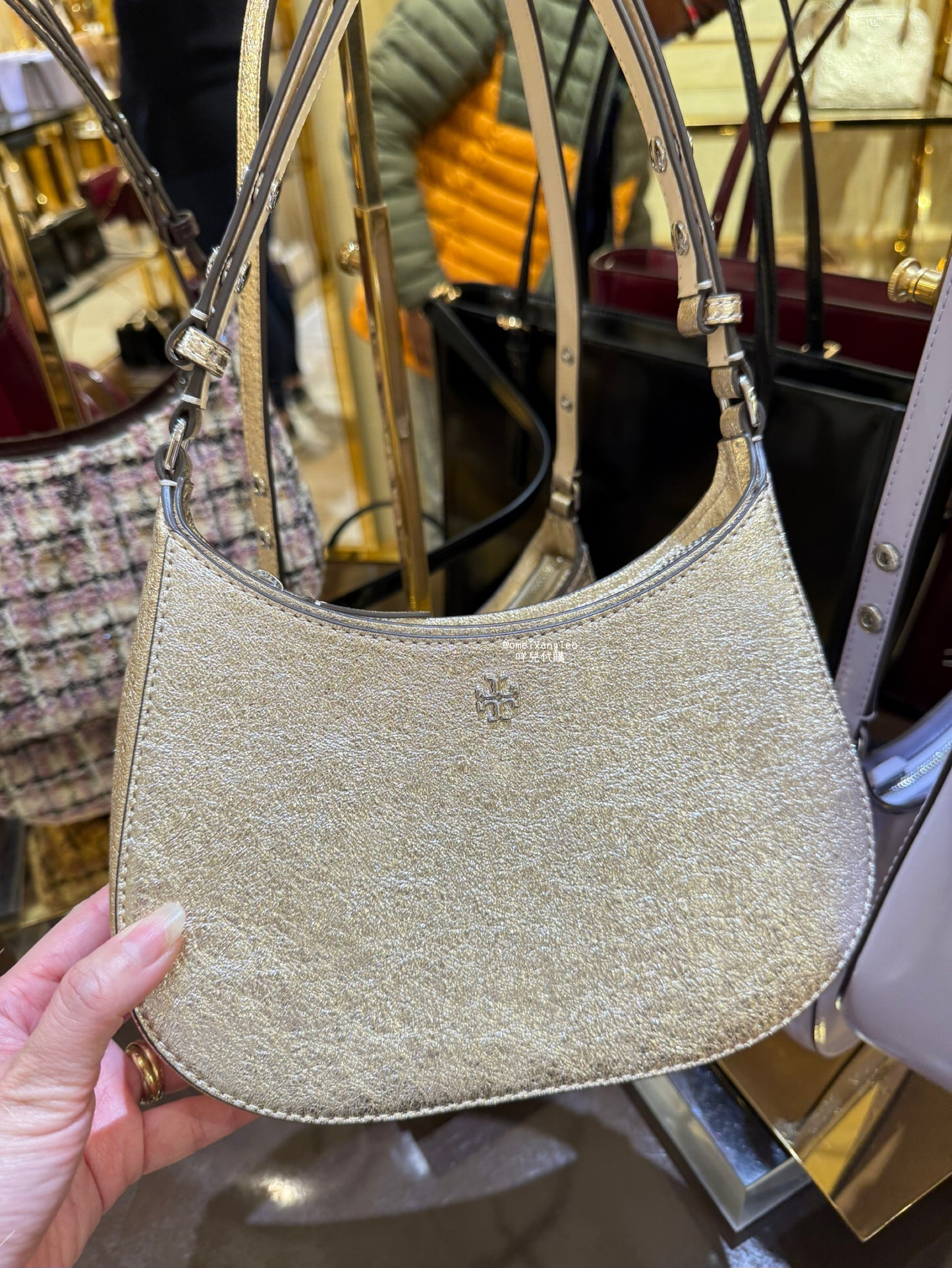 Tory Burch Emerson 月牙包 腋下包