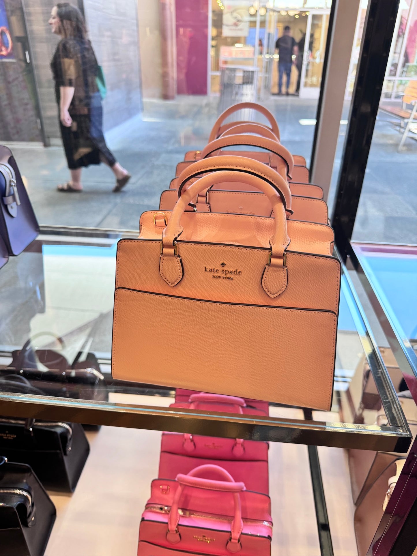 Kate Spade 防刮皮革 小款黛妃包