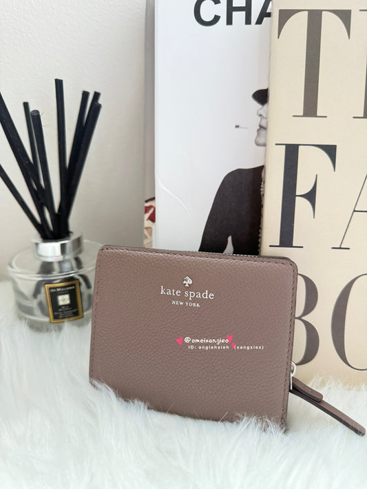 Kate Spade 出清 荔枝皮革小短夾
