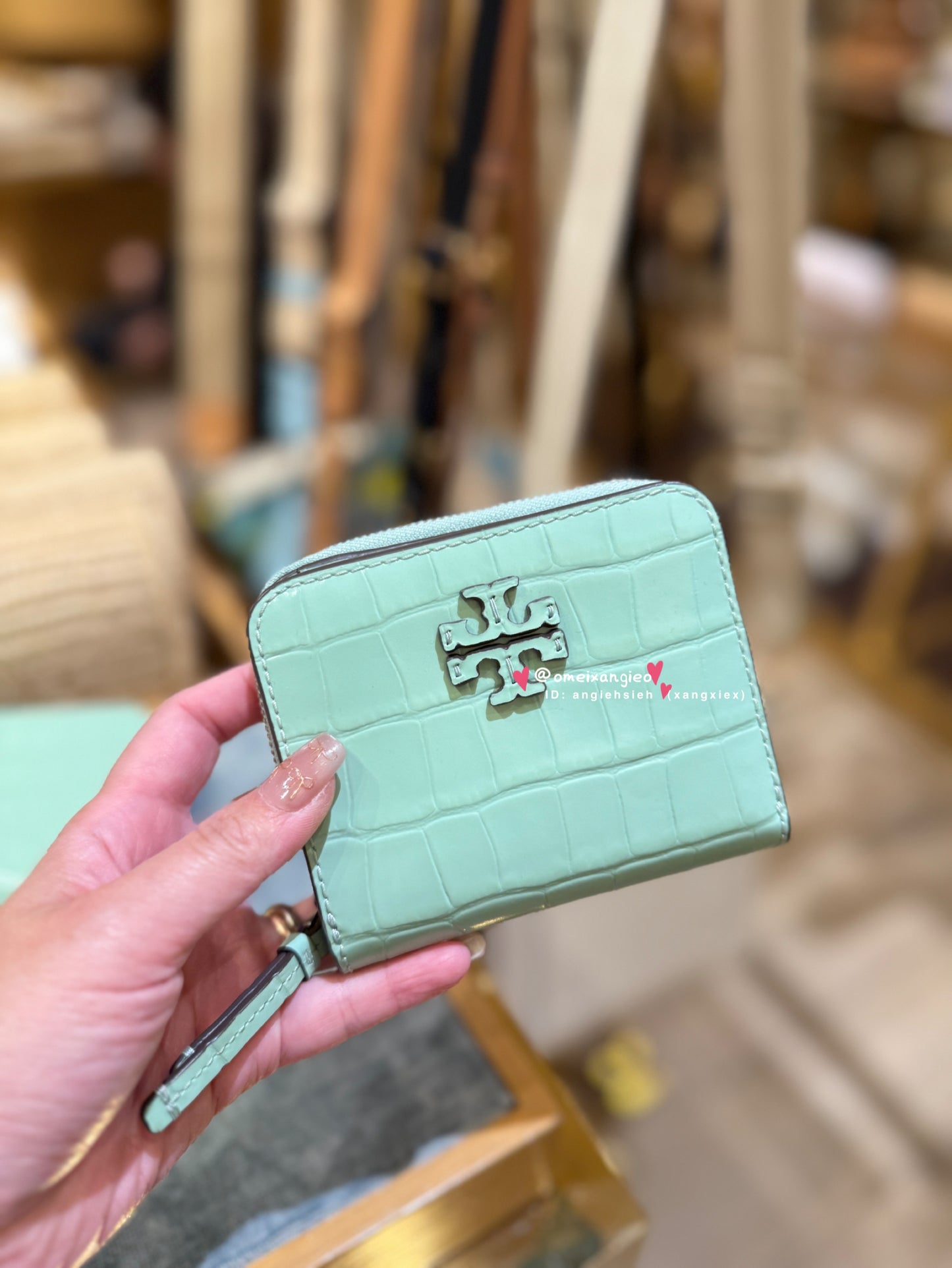 Tory Burch Thea 鱷魚紋小短夾